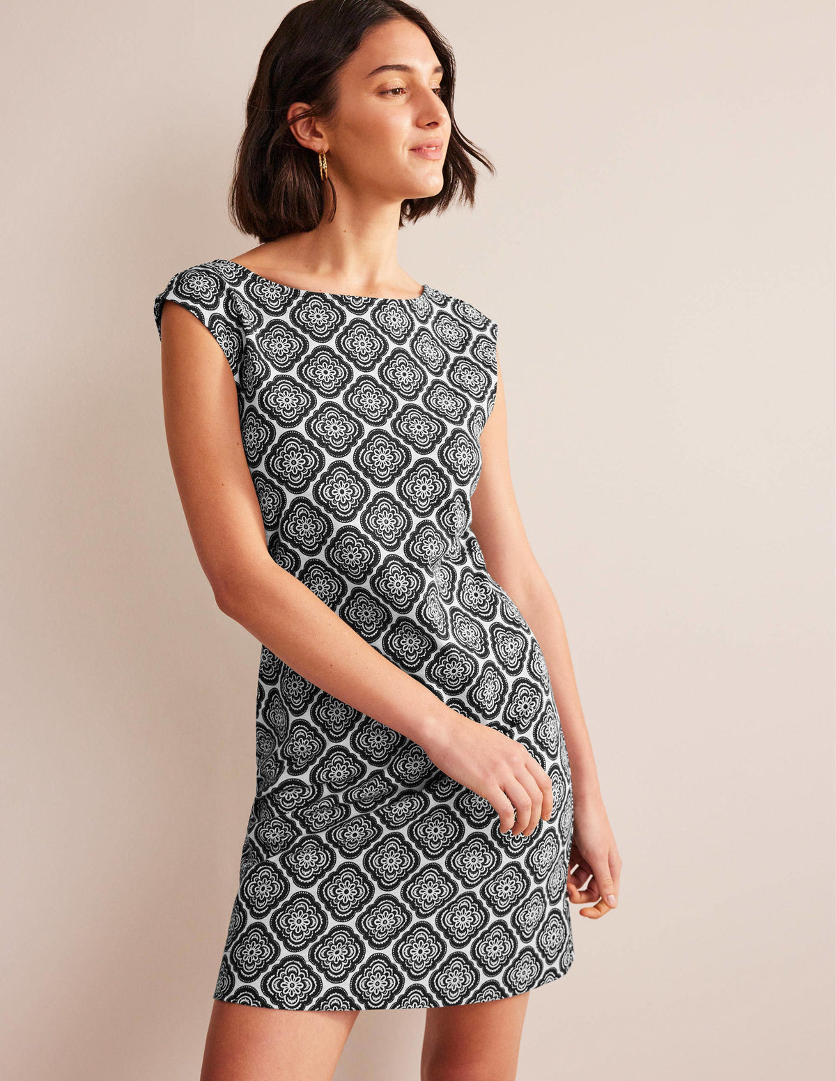 Sleeveless Jersey Shift Dress-Black, Botanic Blush - Image 1