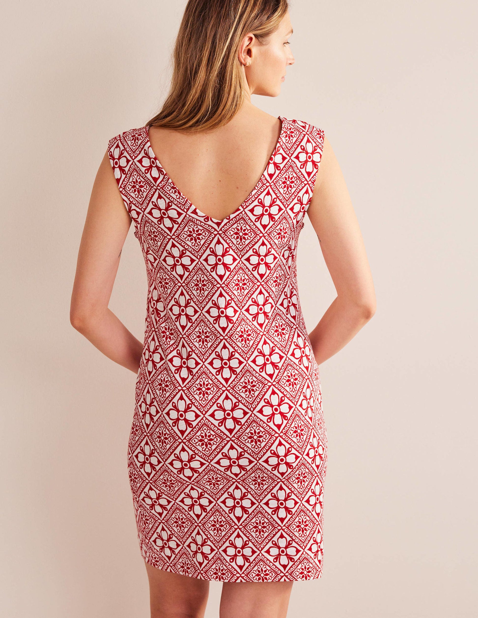 Sleeveless Jersey Shift Dress-Poinsettia, Block Pome-3
