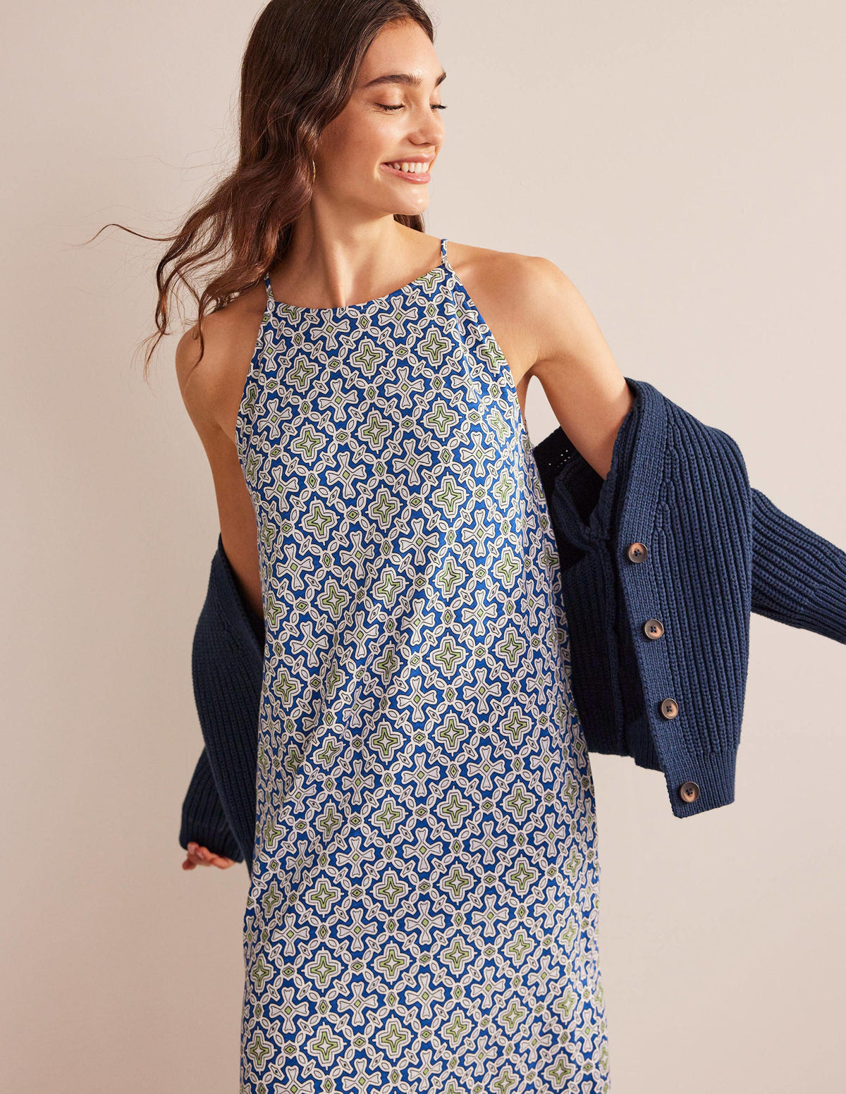 Racer Neck Jersey Midi Dress-Blue Heron, Flora Tile - Image 4