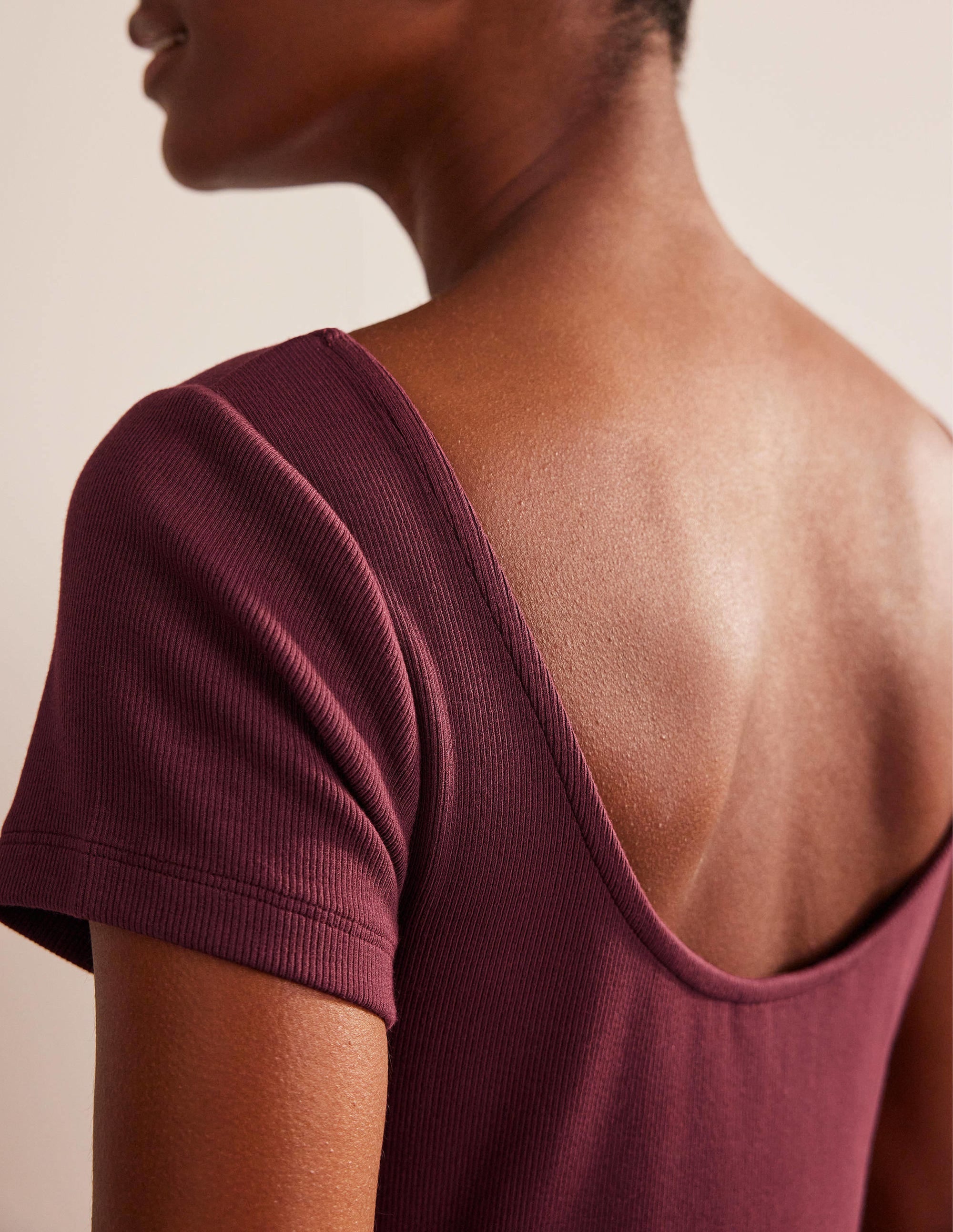 Low-Back Rib Jersey Mini Dress-Dark Burgundy - Image 2