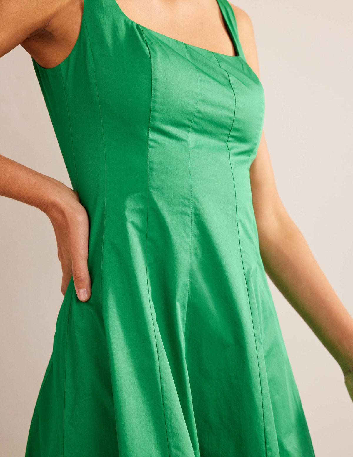 Sleeveless Panelled Midi Dress-Rich Emerald - Image 4
