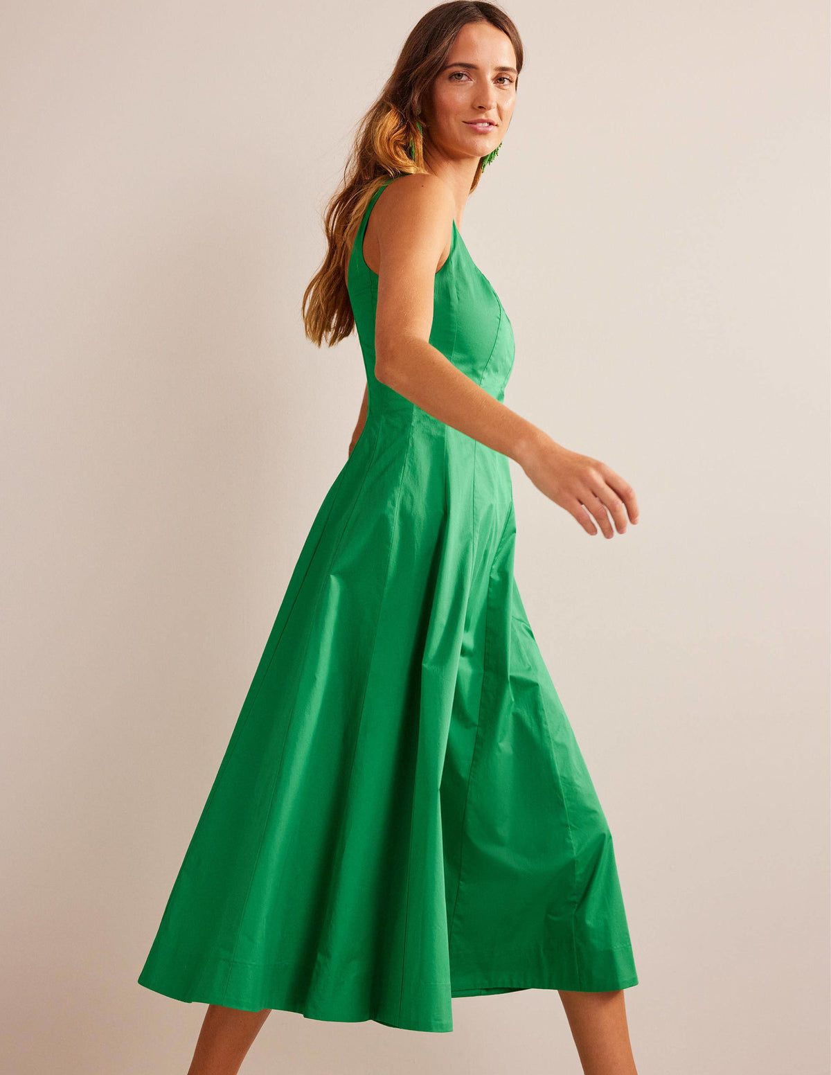 Sleeveless Panelled Midi Dress-Rich Emerald - Image 6