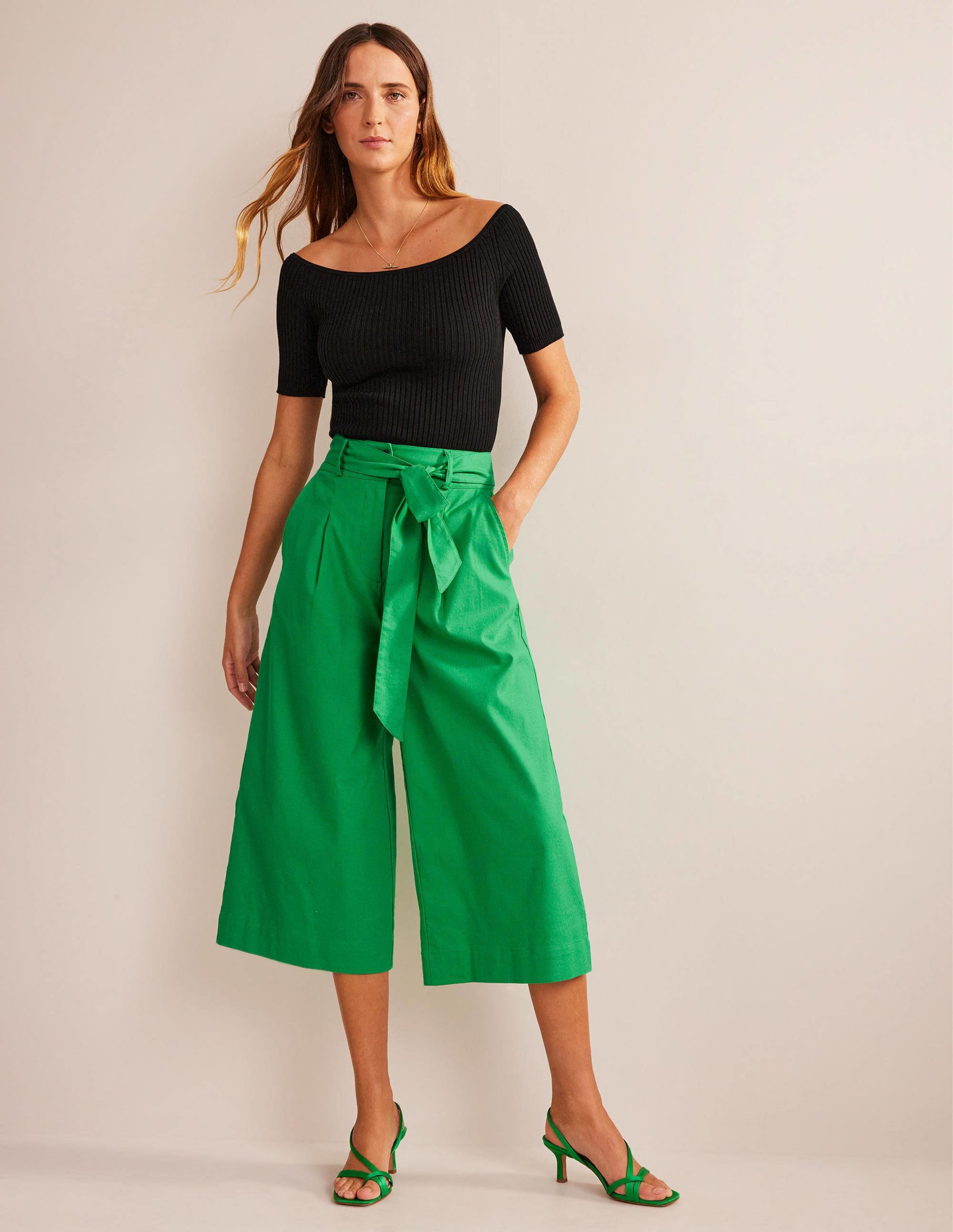 Cropped Wide-Leg Pants-Rich Emerald - Image 1