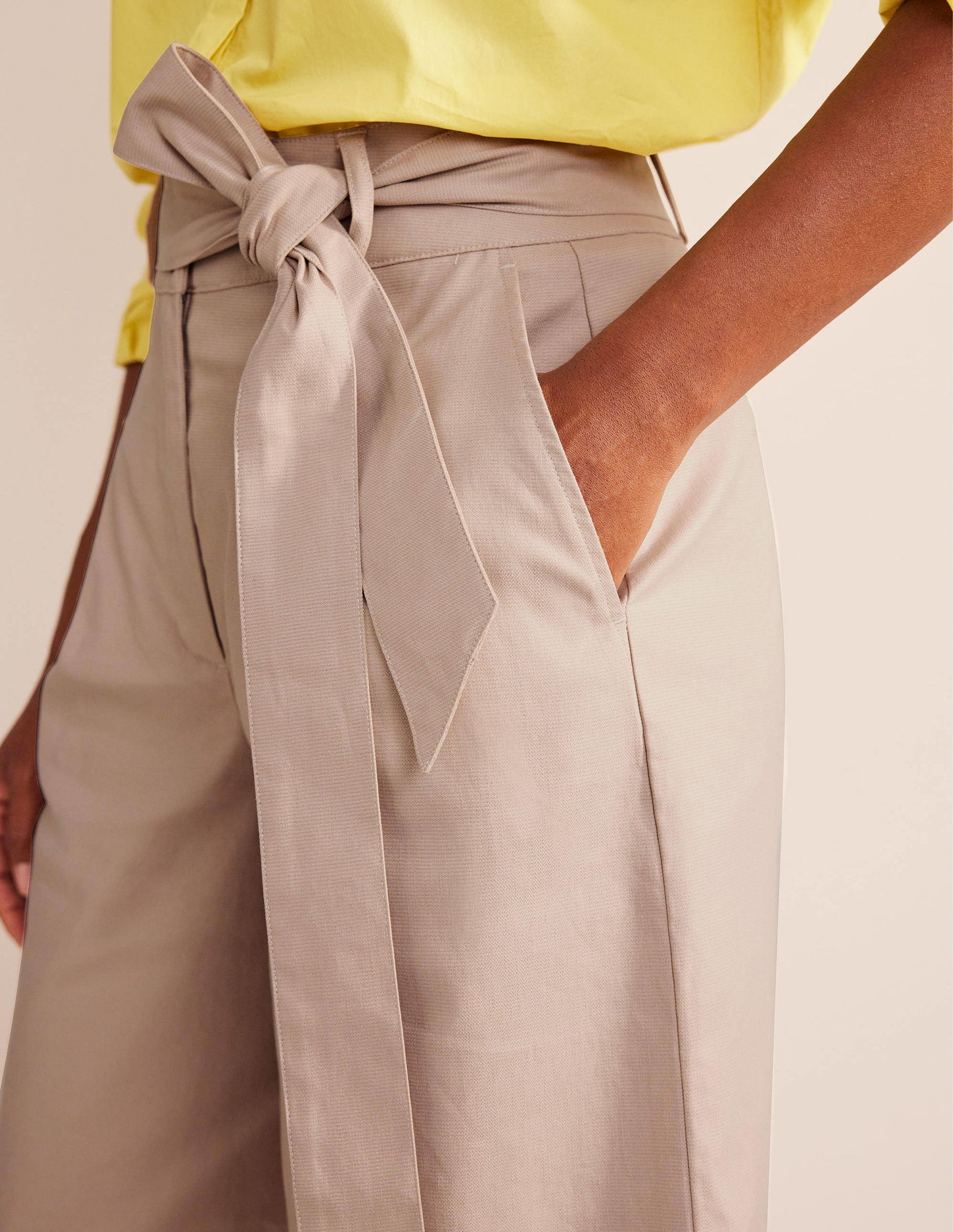 Cropped Wide-Leg Pants-Rope-2