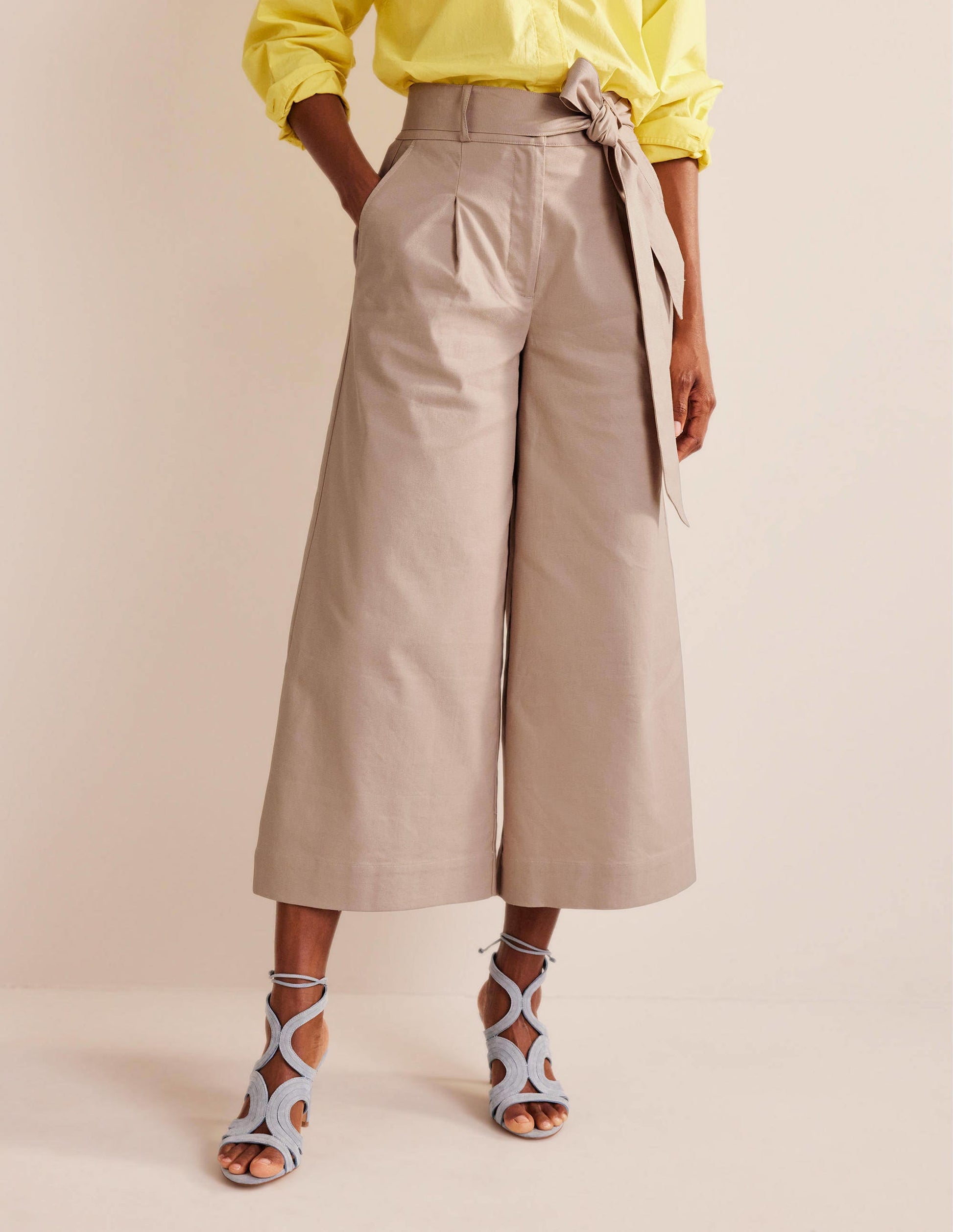 Cropped Wide-Leg Pants-Rope-4