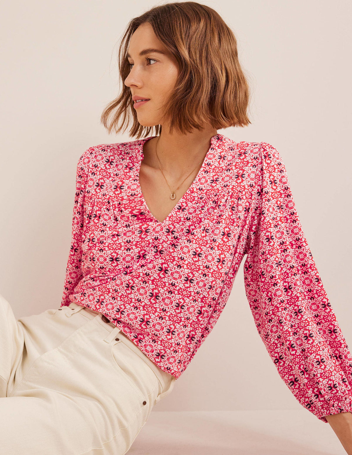 Printed Notch Neck Top-Red Tile Geo - Image 4