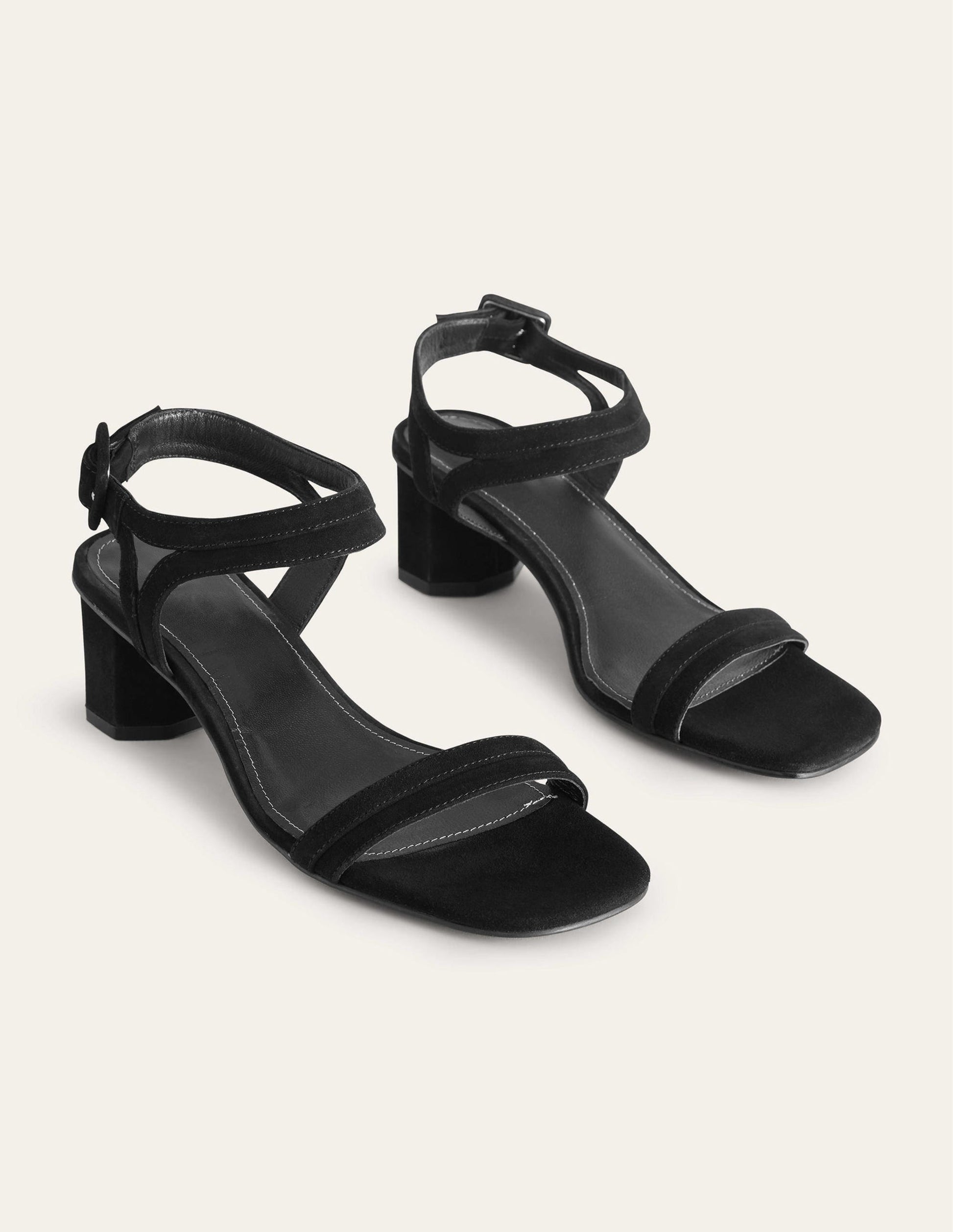 Block-Heel Sandals-Black-3