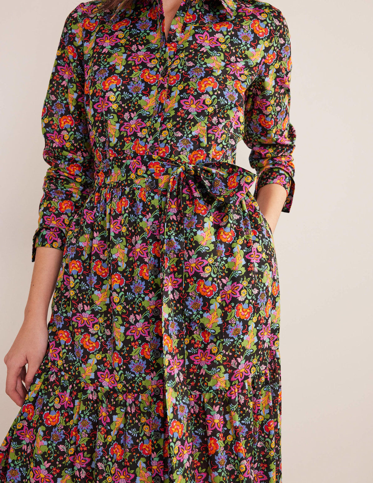 Flo Cotton Midi Shirt Dress-Black, Carnation Garden-4