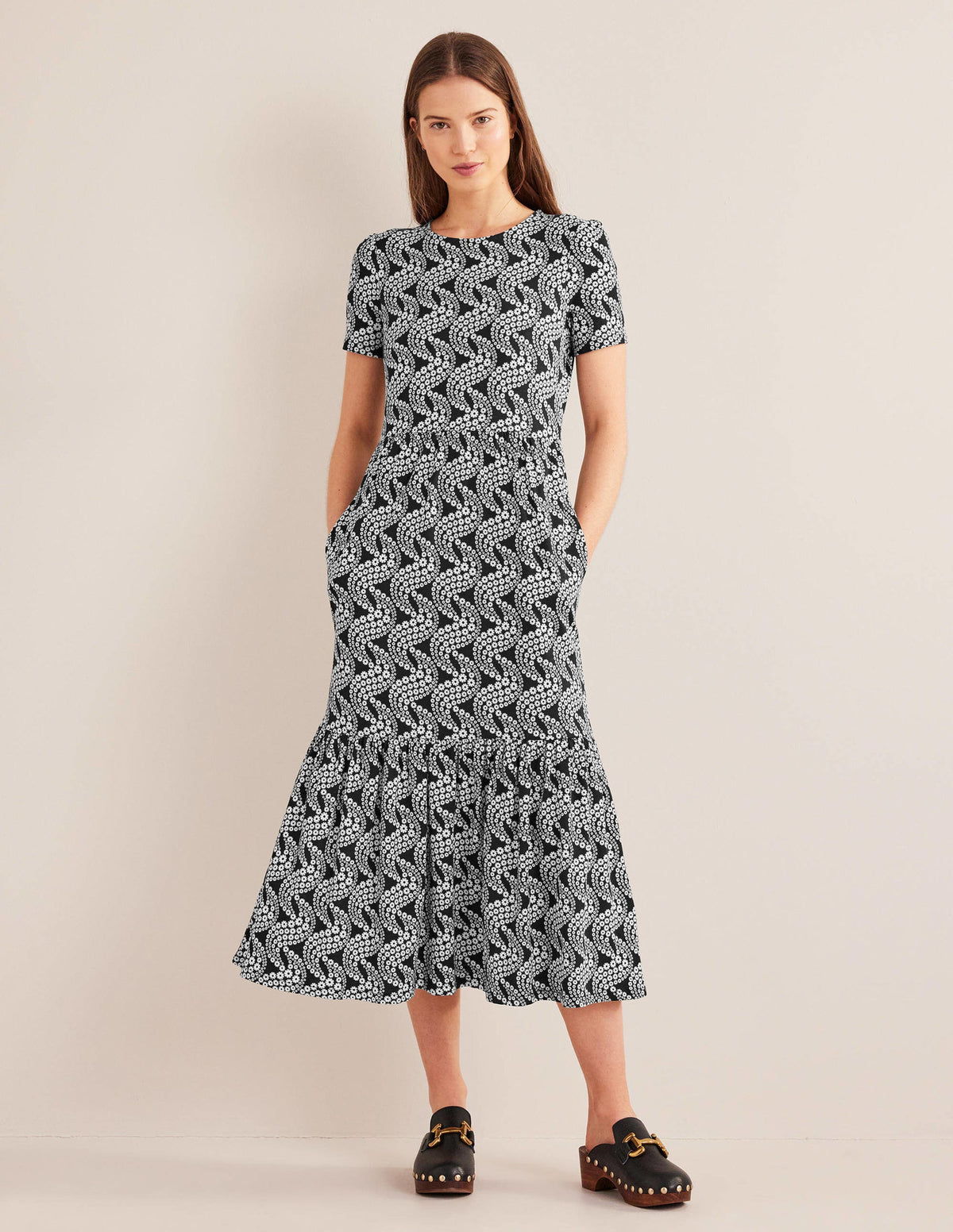Emma Tiered Jersey Midi Dress-Black, Daisy Swirl - Image 1