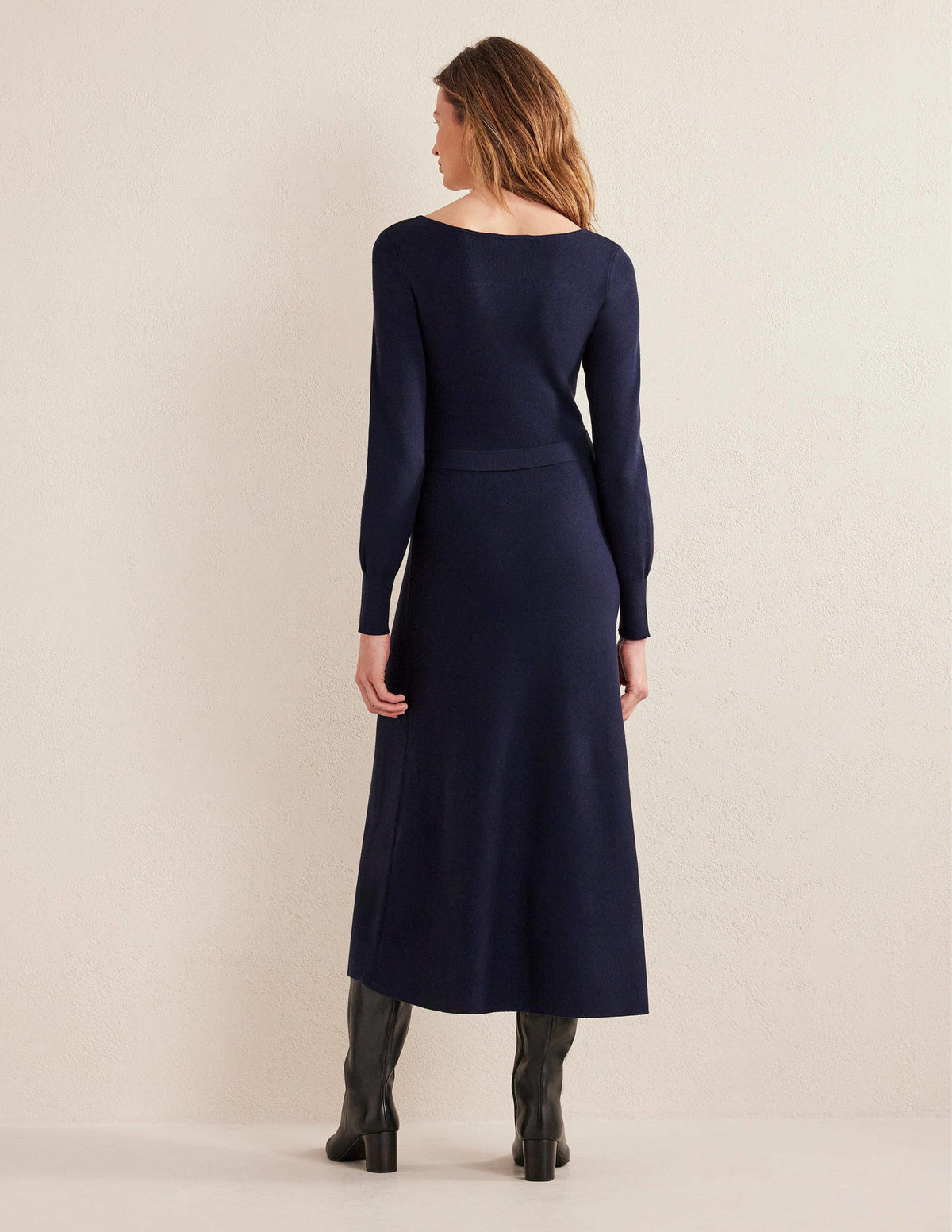 Sweetheart Midi Knitted Dress-Navy - Image 3