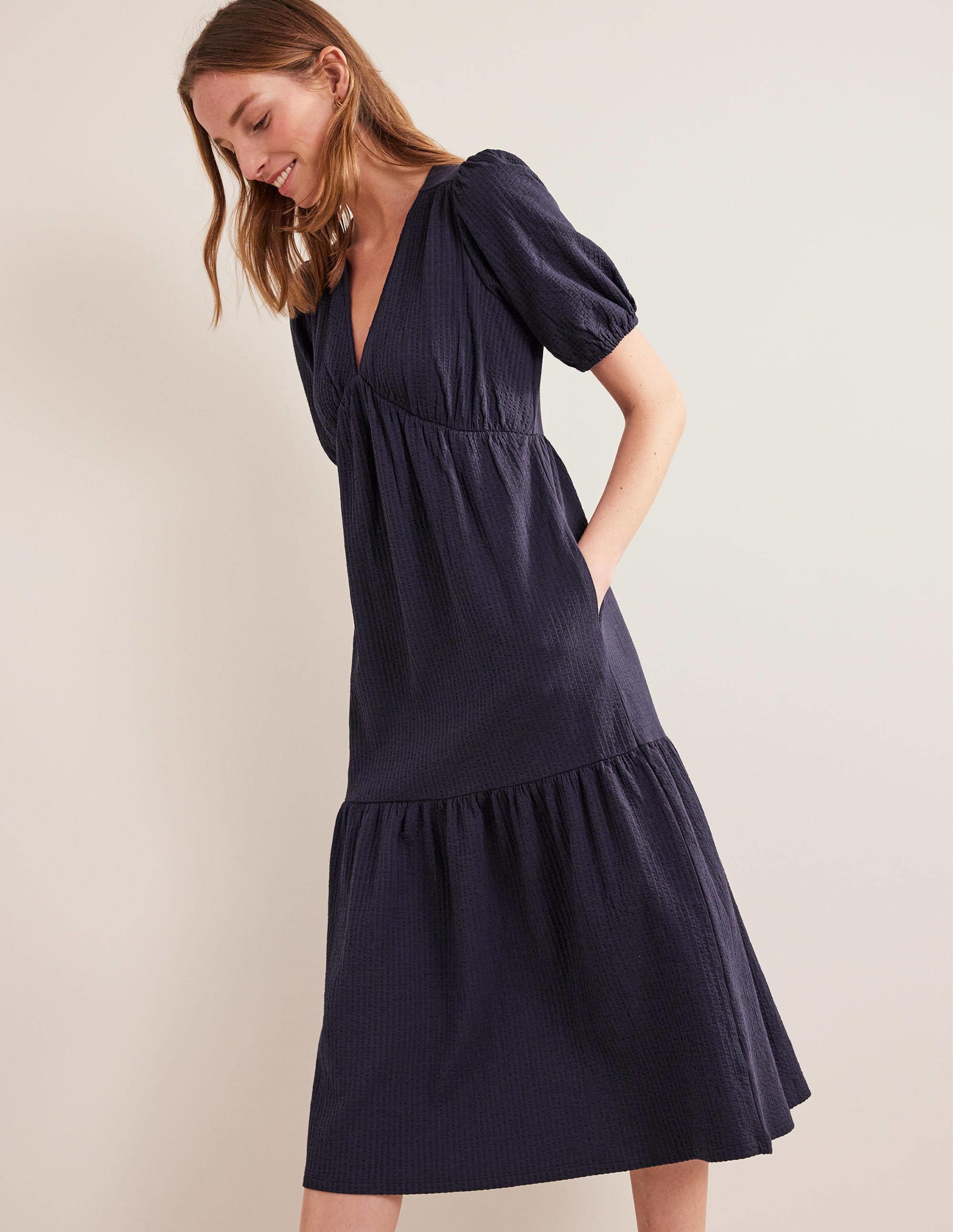 Jersey Seersucker Midi Dress-Navy - Image 1