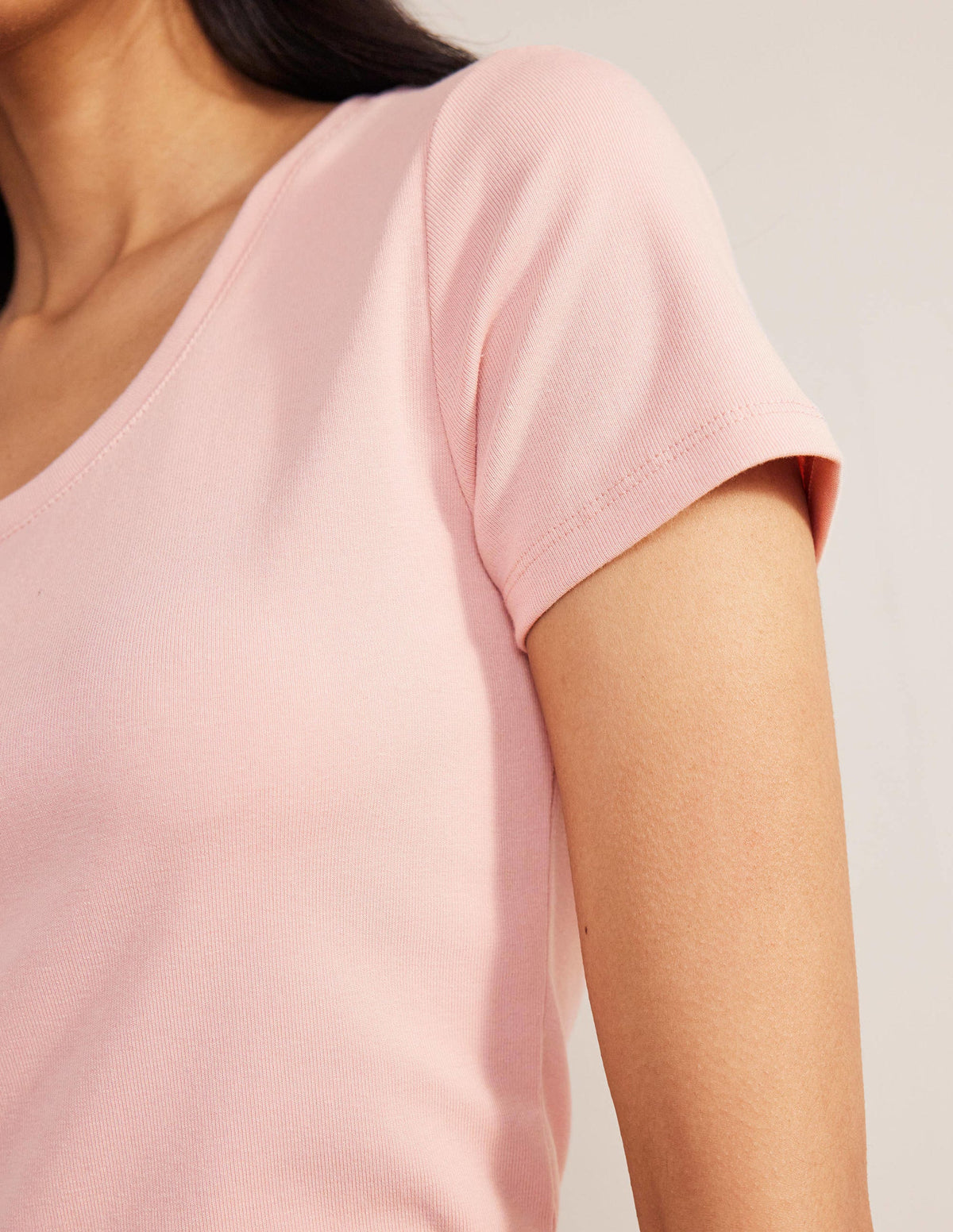 Essential Short Sleeve Tee-Milkshake-2