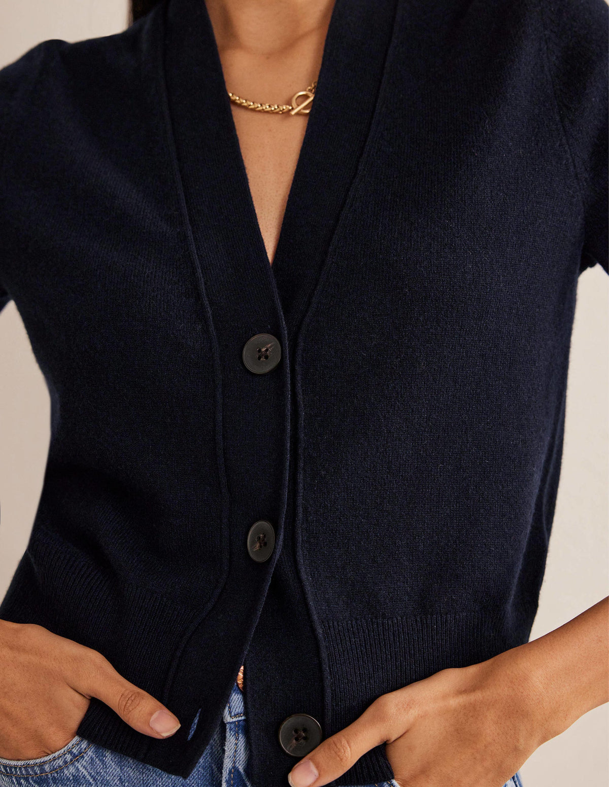 Cropped Cashmere V Cardigan-Navy-2