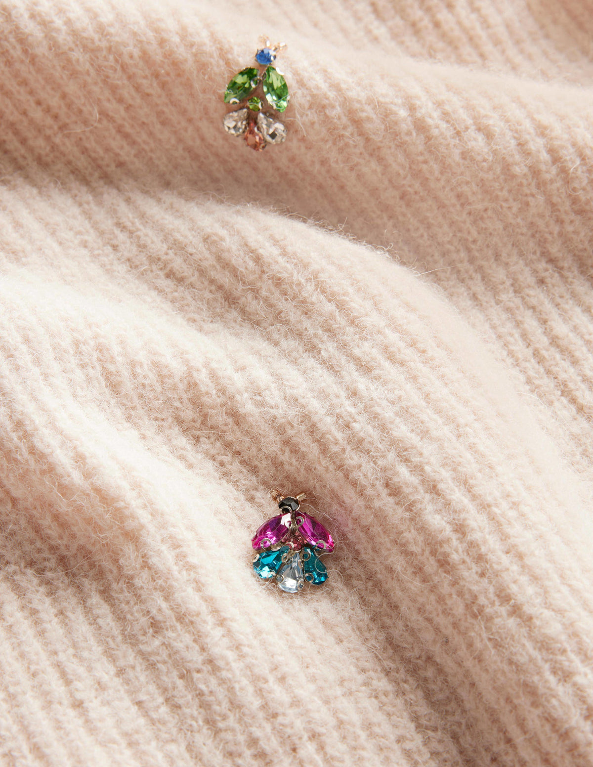 Embellished Fluffy T-shirt-Rope - Image 7