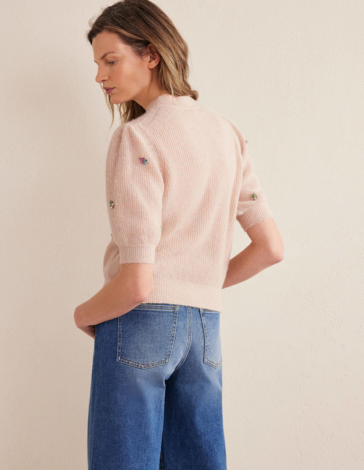 Embellished Fluffy T-shirt-Rope - Image 3