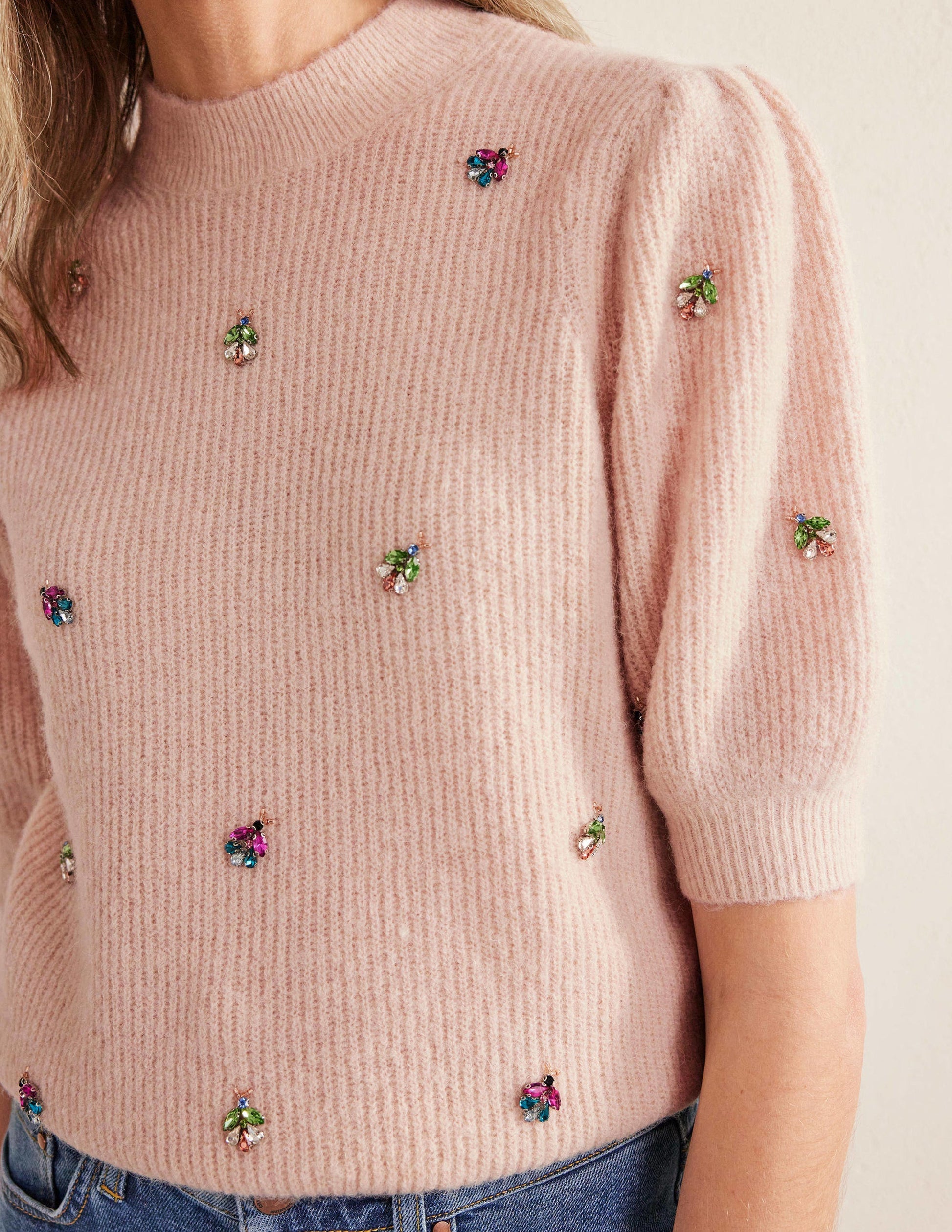 Embellished Fluffy T-shirt-Rope-4
