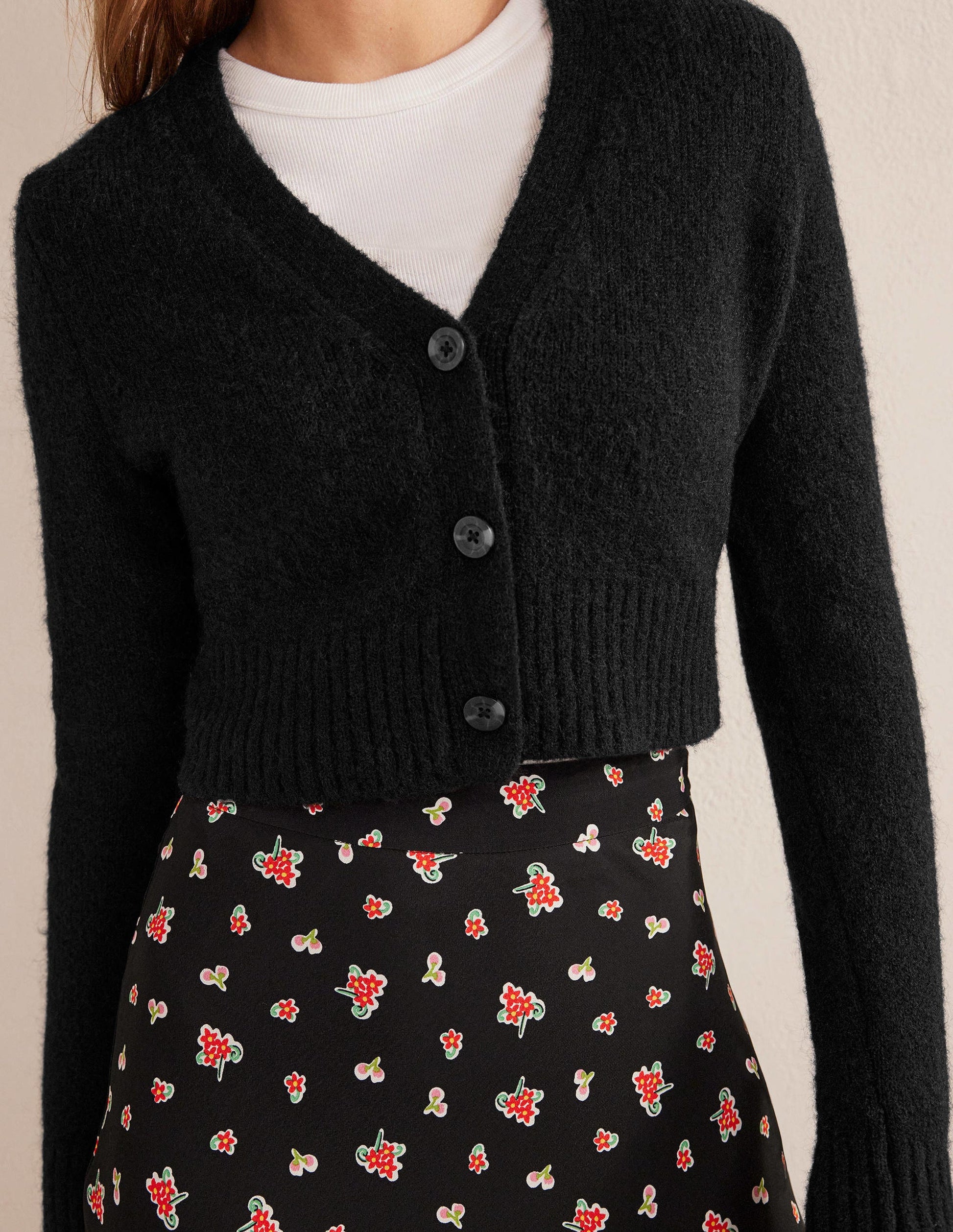 Fluffy Cropped V-Neck Cardigan-Black-2