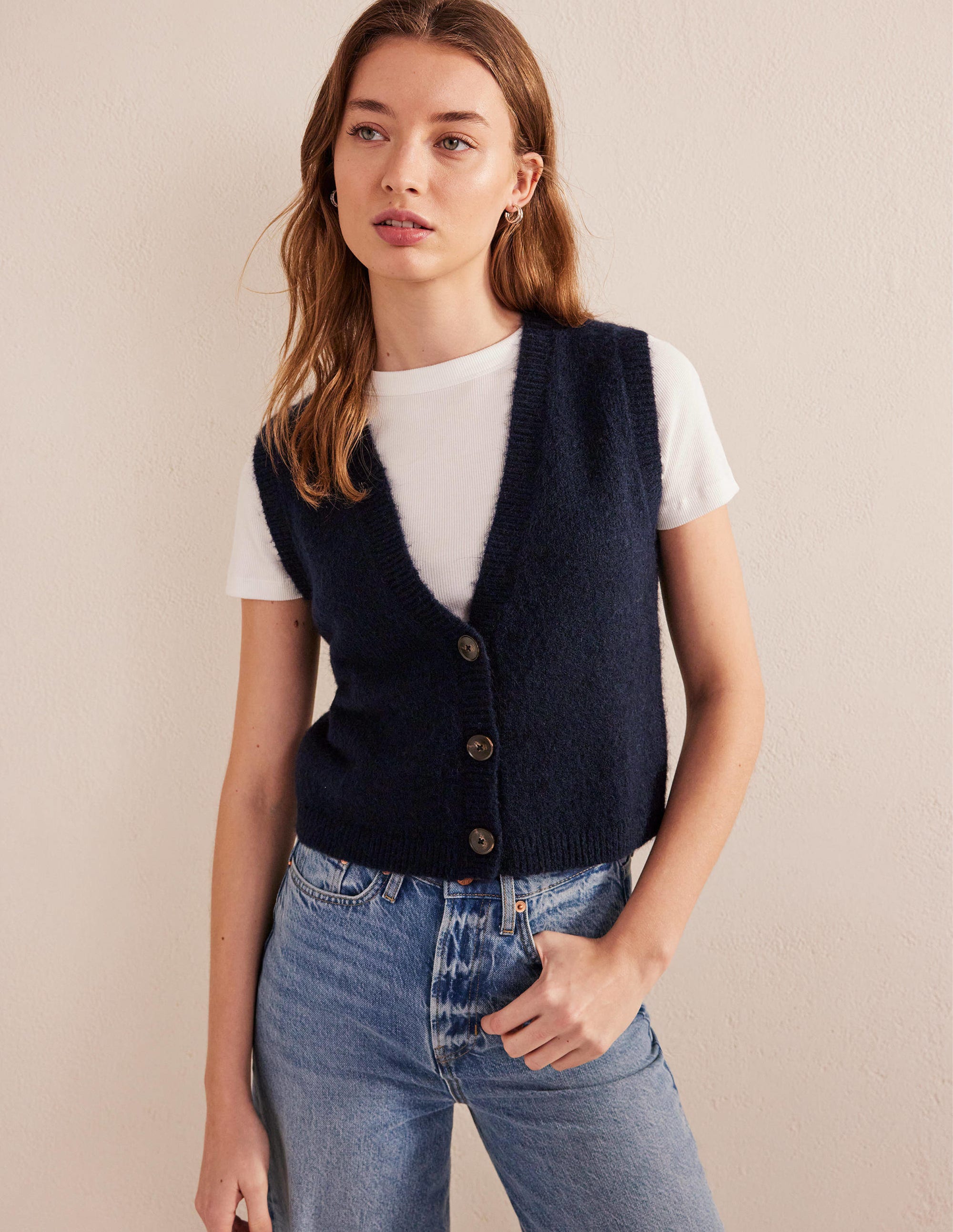 Cropped Fluffy Cardigan Tank-Navy - Image 4