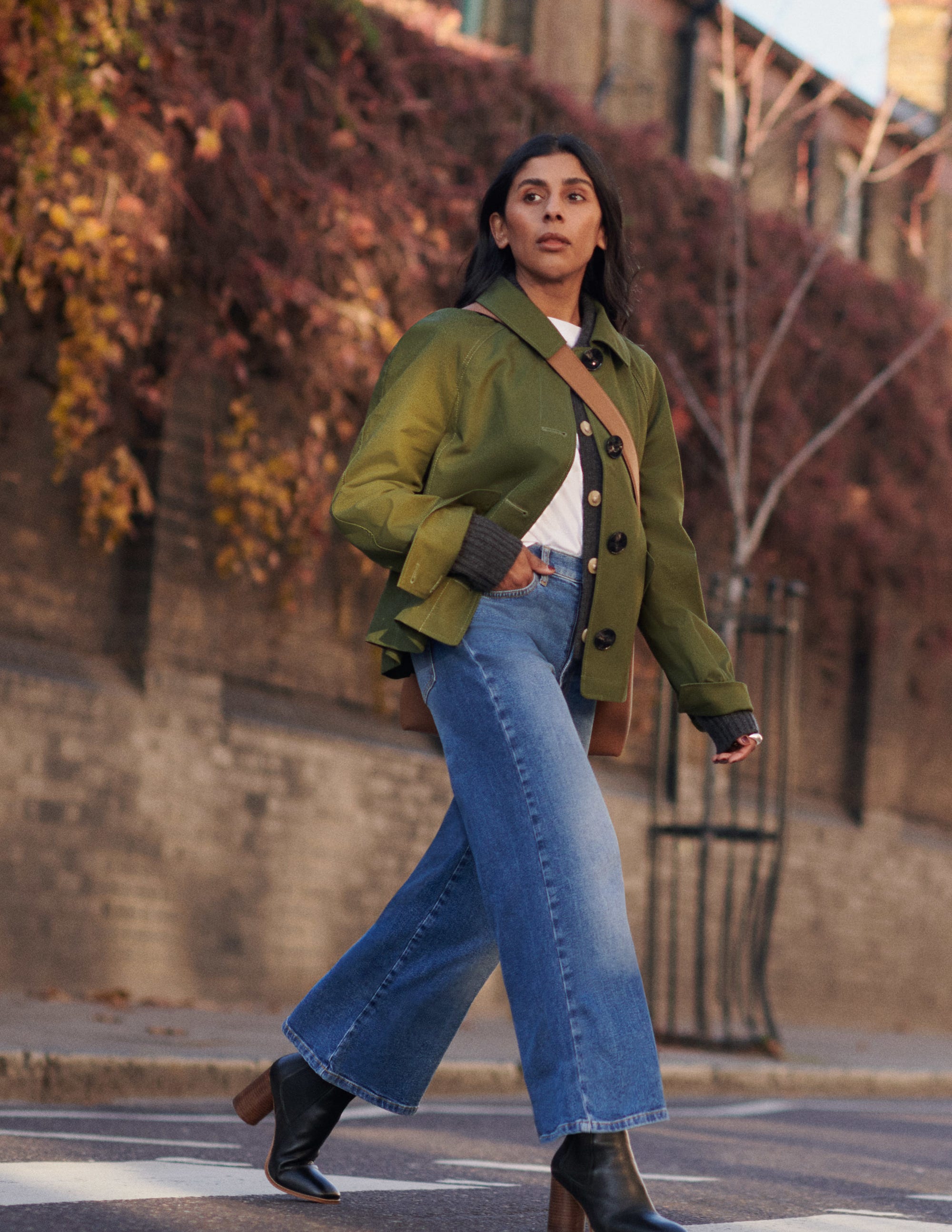High Rise Wide Leg Jeans-Mid Vintage - Image 8