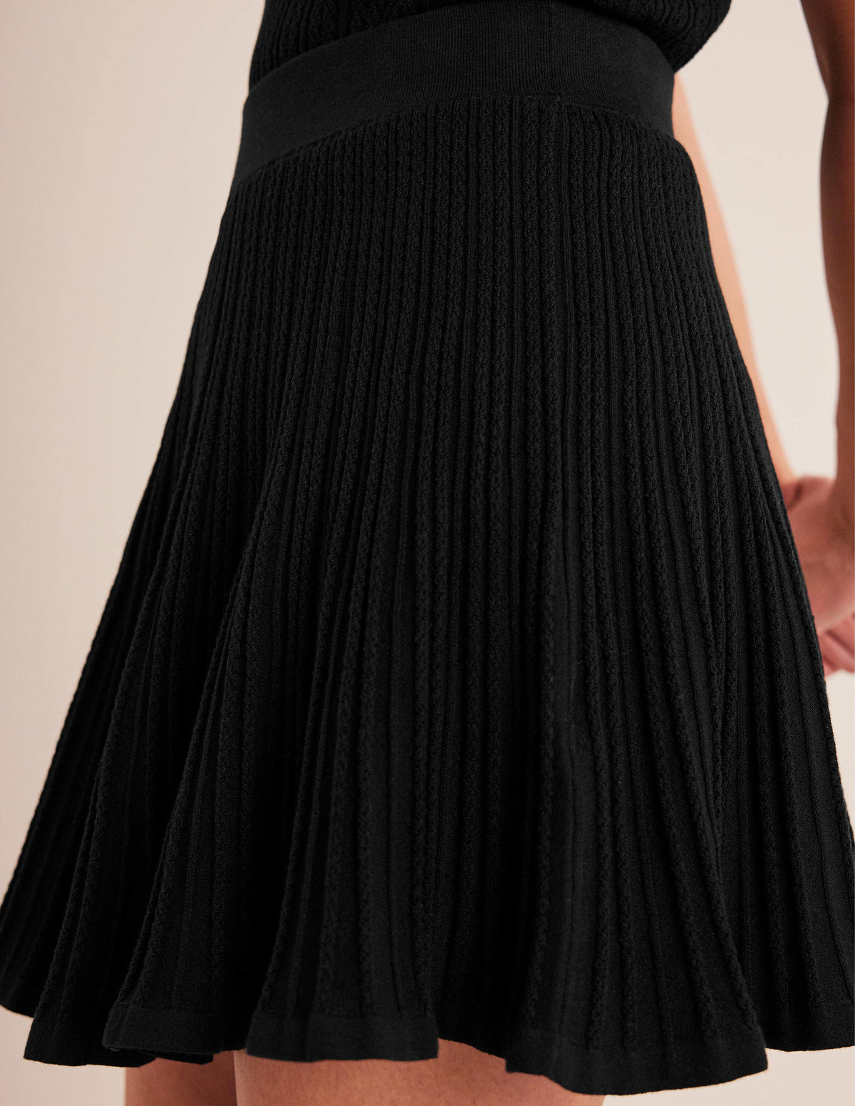 Knitted Pointelle Skirt-Black-2