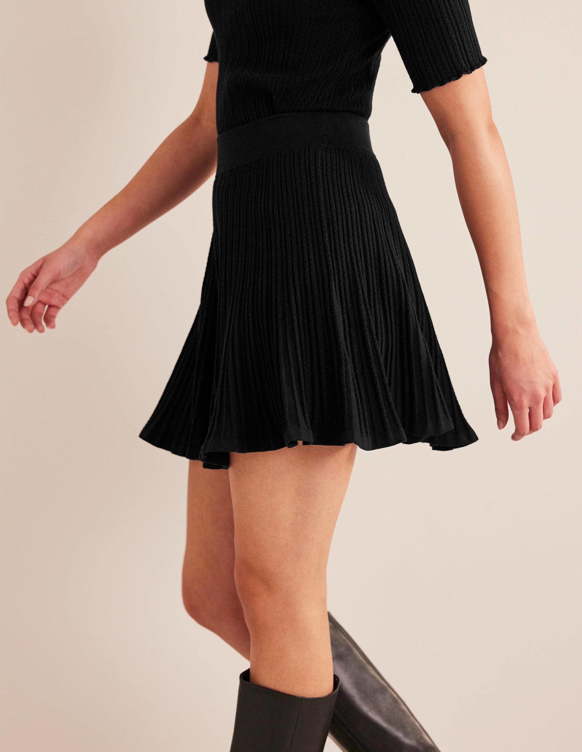 Knitted Pointelle Skirt-Black-5