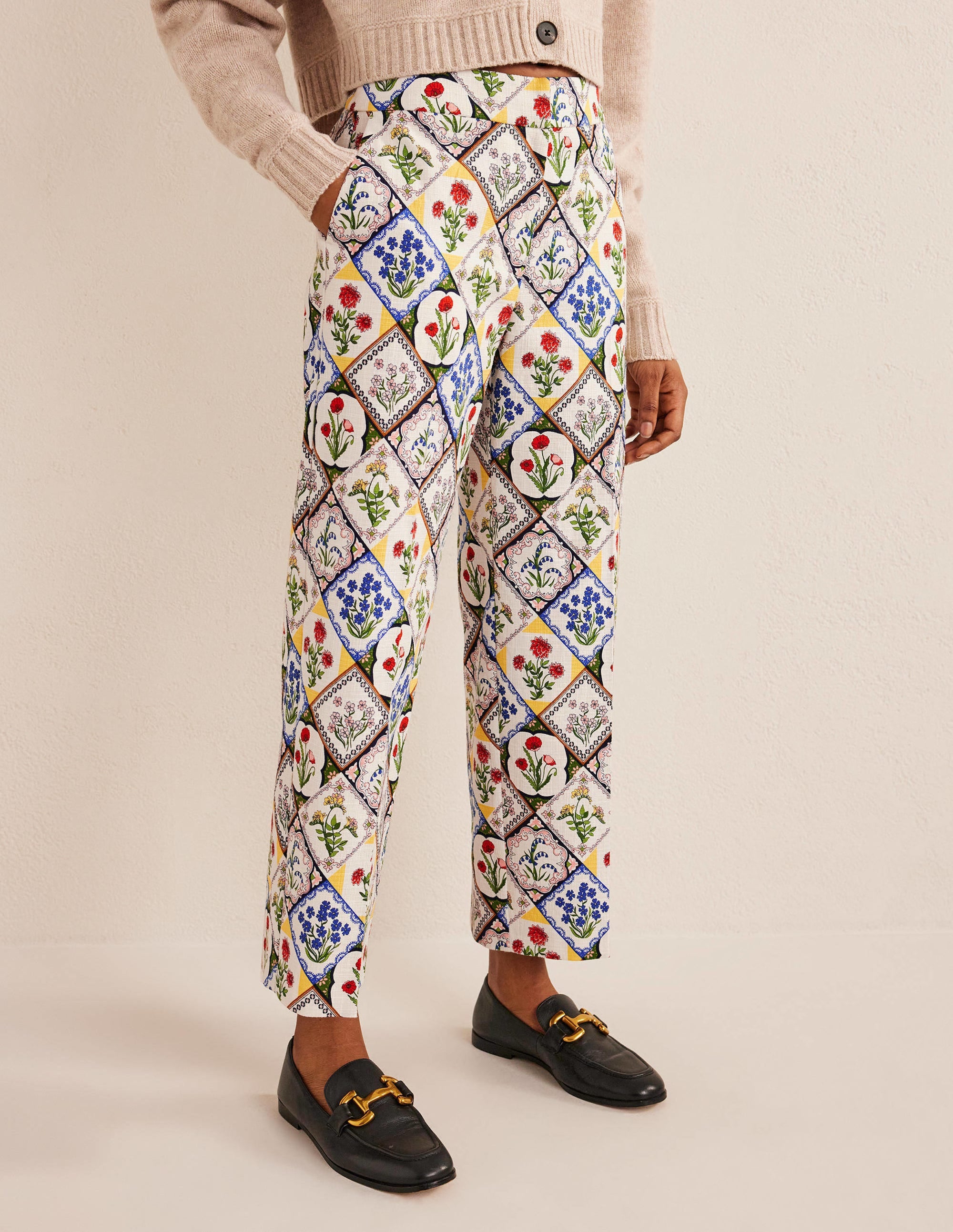 Printed Straight Pants-Ivory, White Bluebell - Image 4