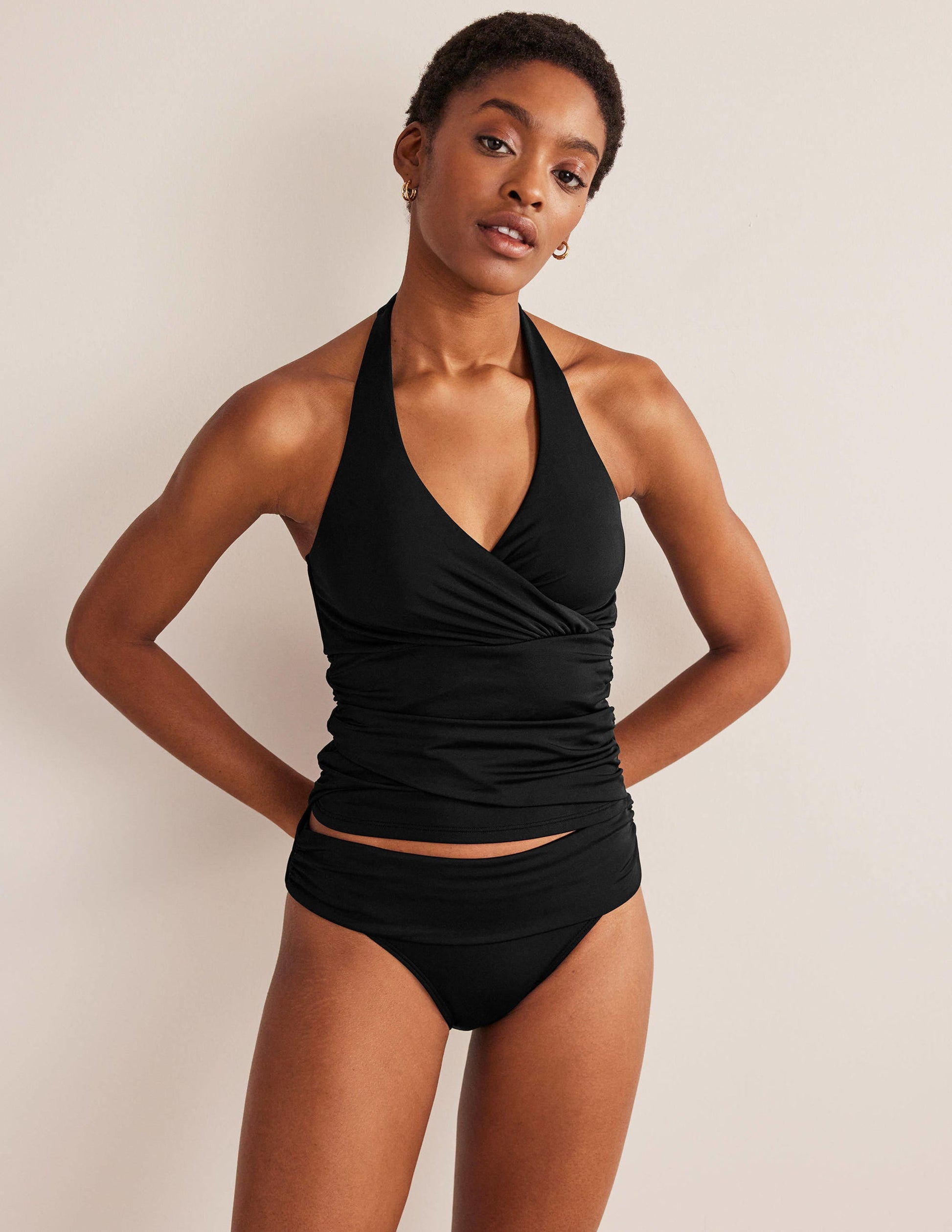 Levanzo Halter Tankini Top-Black Boden USA