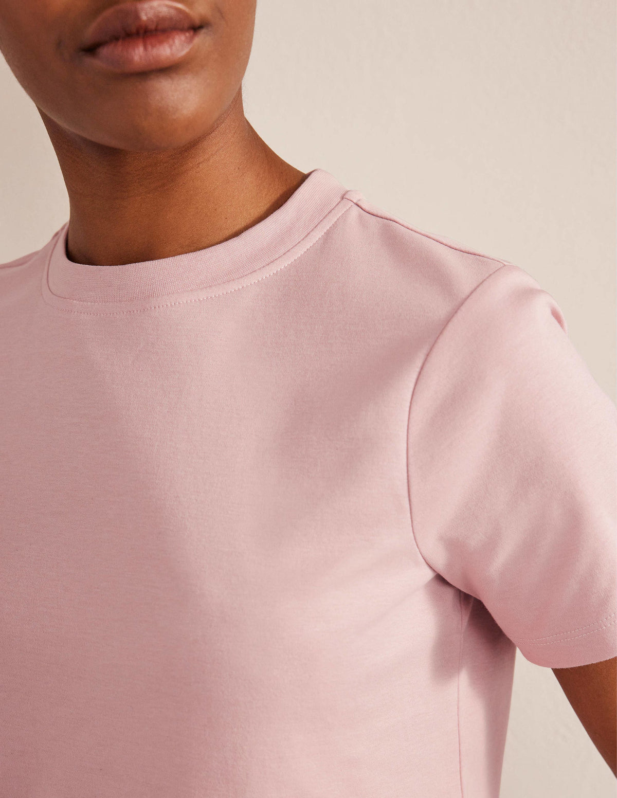 Cotton Crew Neck T-Shirt-Milkshake - Image 2