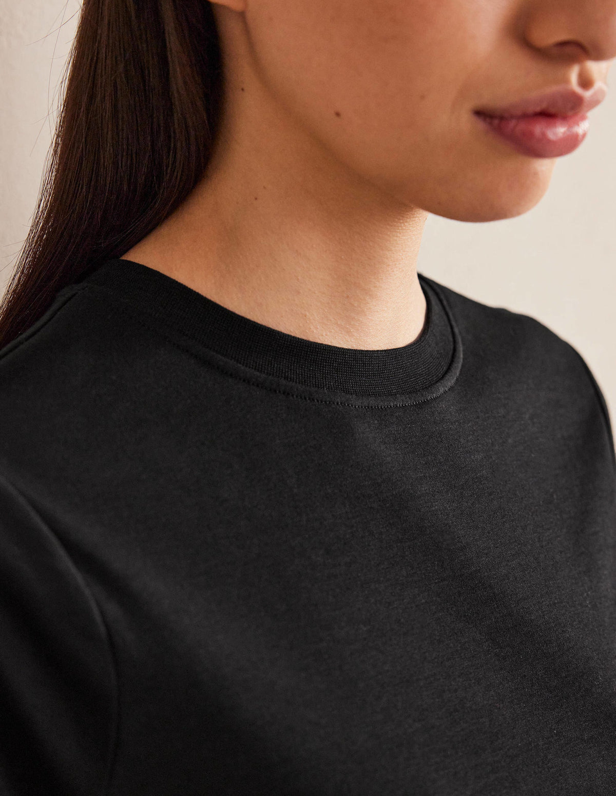 Cropped Cotton T-Shirt-Black - Image 2