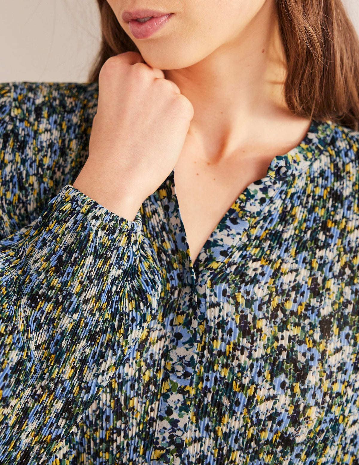 Plisse Pleat Blouse-Linseed, Painterly Floret - Image 2