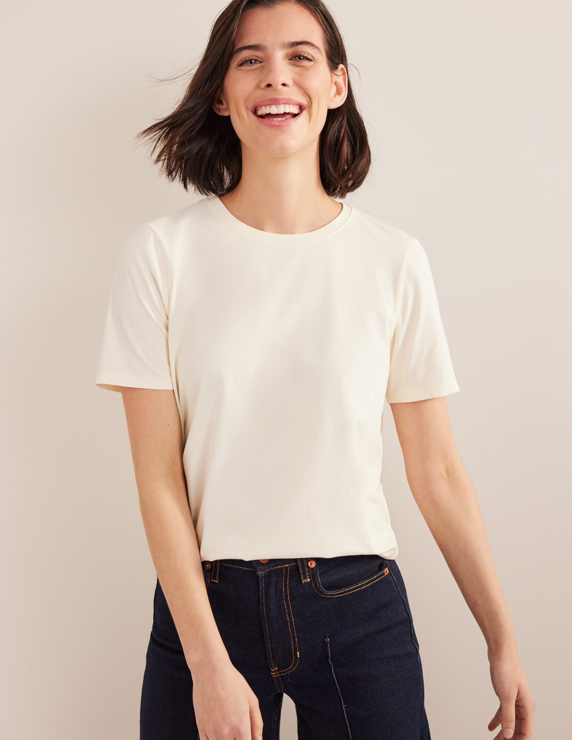 Vegetable Dyed Crew T-Shirt-Pale Yellow - Image 4