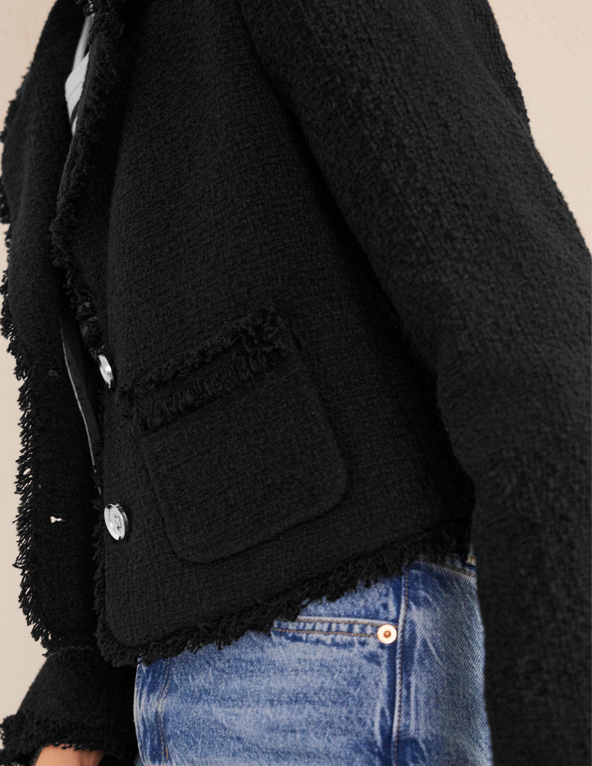 Textured Fitted Cropped Jacket-Black-2