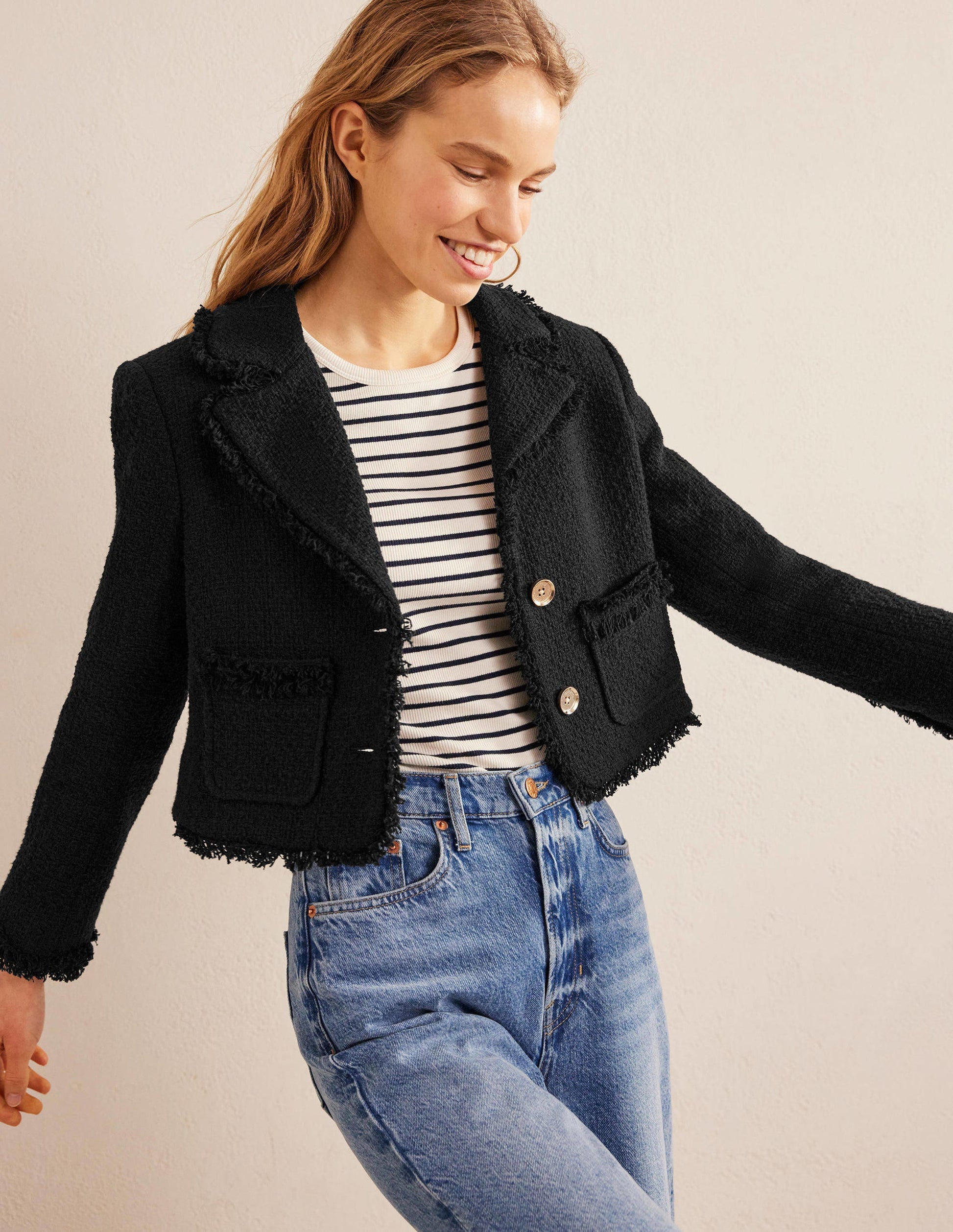 Textured Fitted Cropped Jacket-Black-3