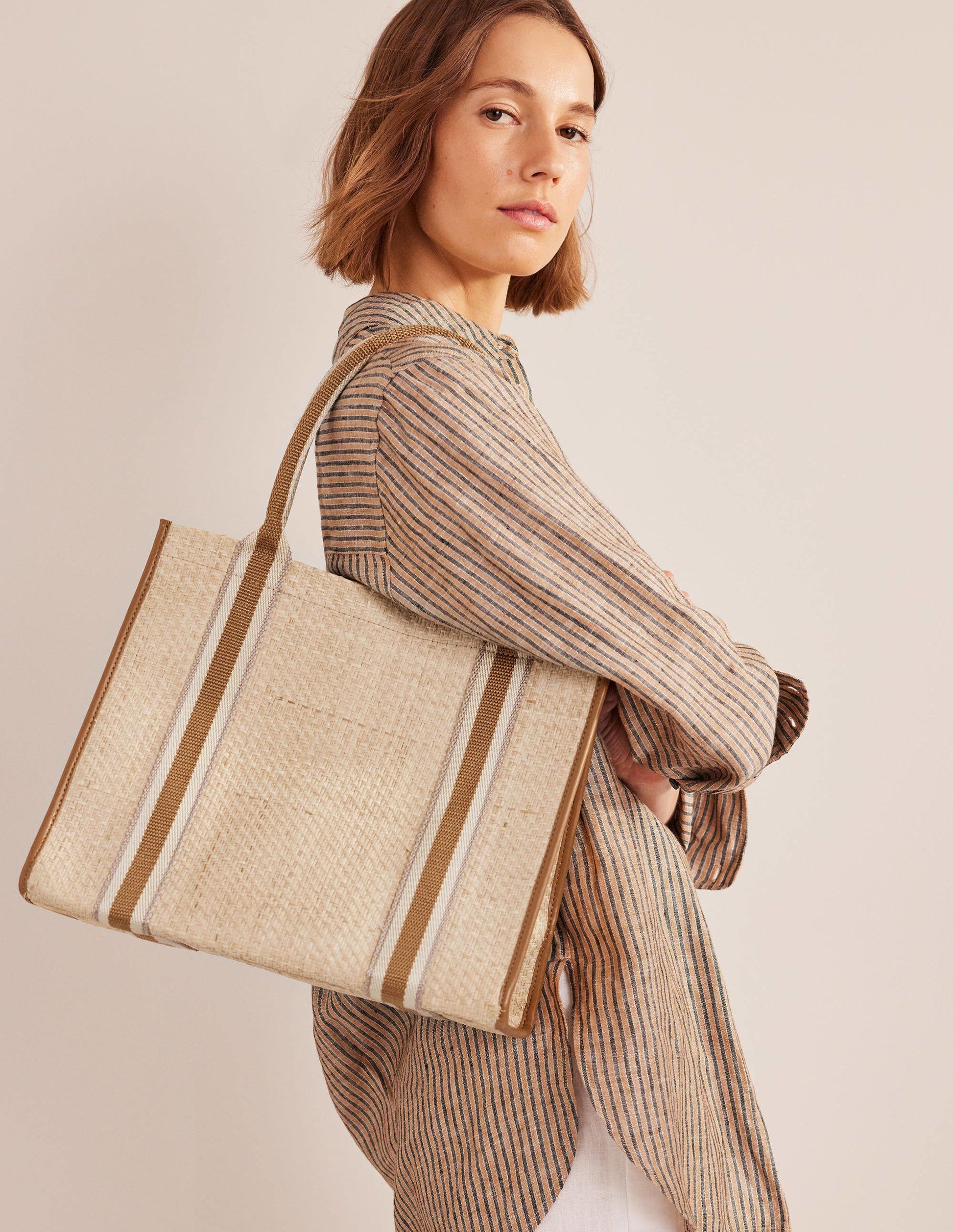 Raffia Tote Bag-Raffia-1