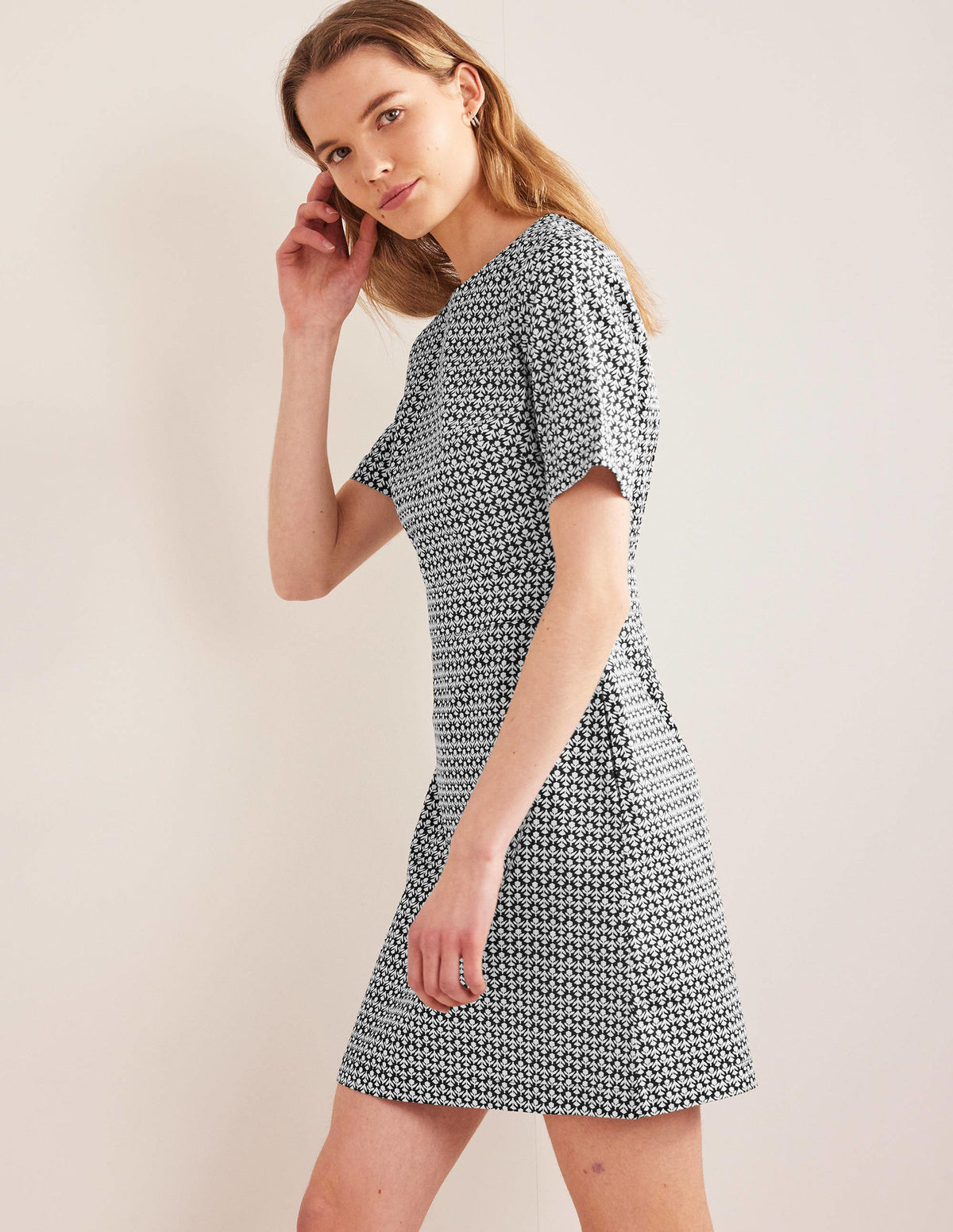 Cotton Mini Shift Dress-Black, Tulip Bud-4