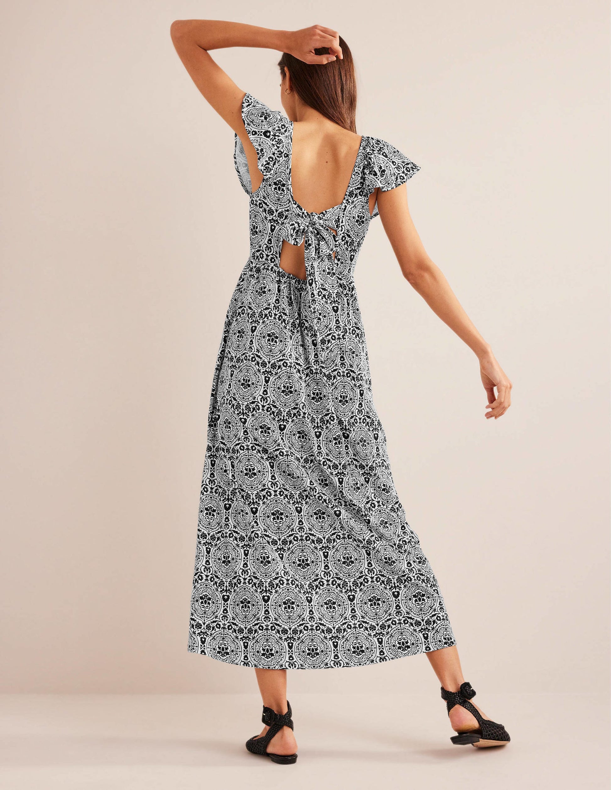 Tie Back Jersey Maxi Dress-Black, Exotic Tile-3