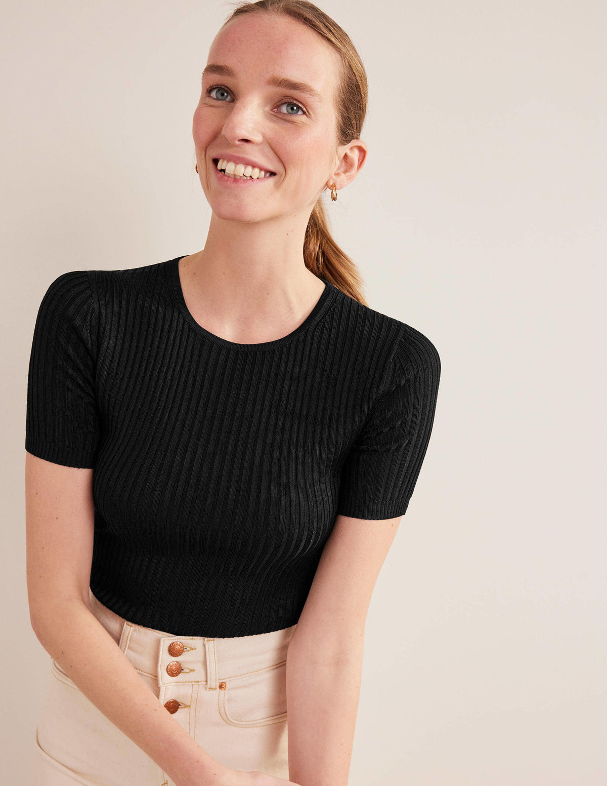 Ribbed Knitted T-Shirt-Black - Image 4