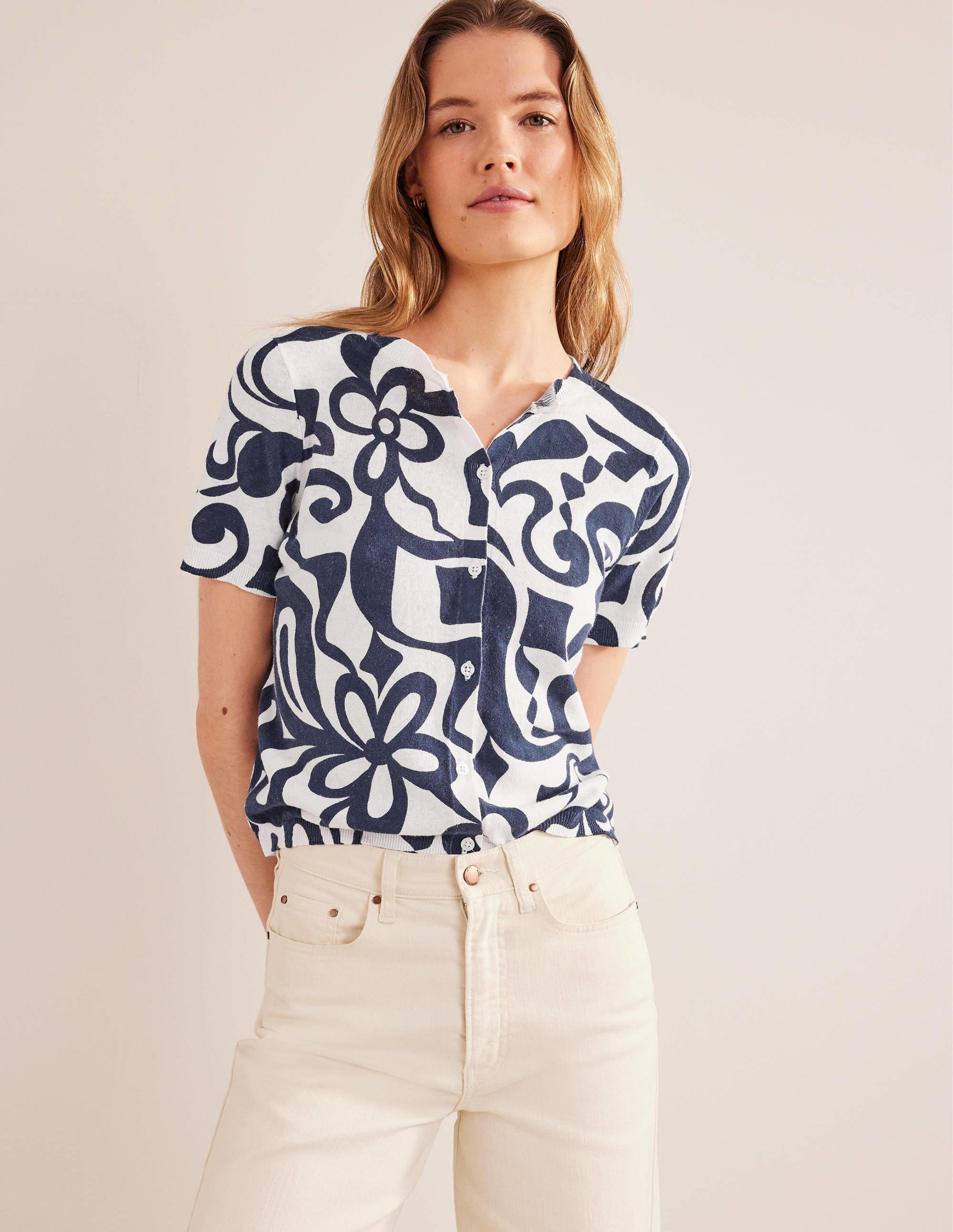 Printed Beach Cardigan-Ink Pot, Ivory Bloom Azure - Image 1