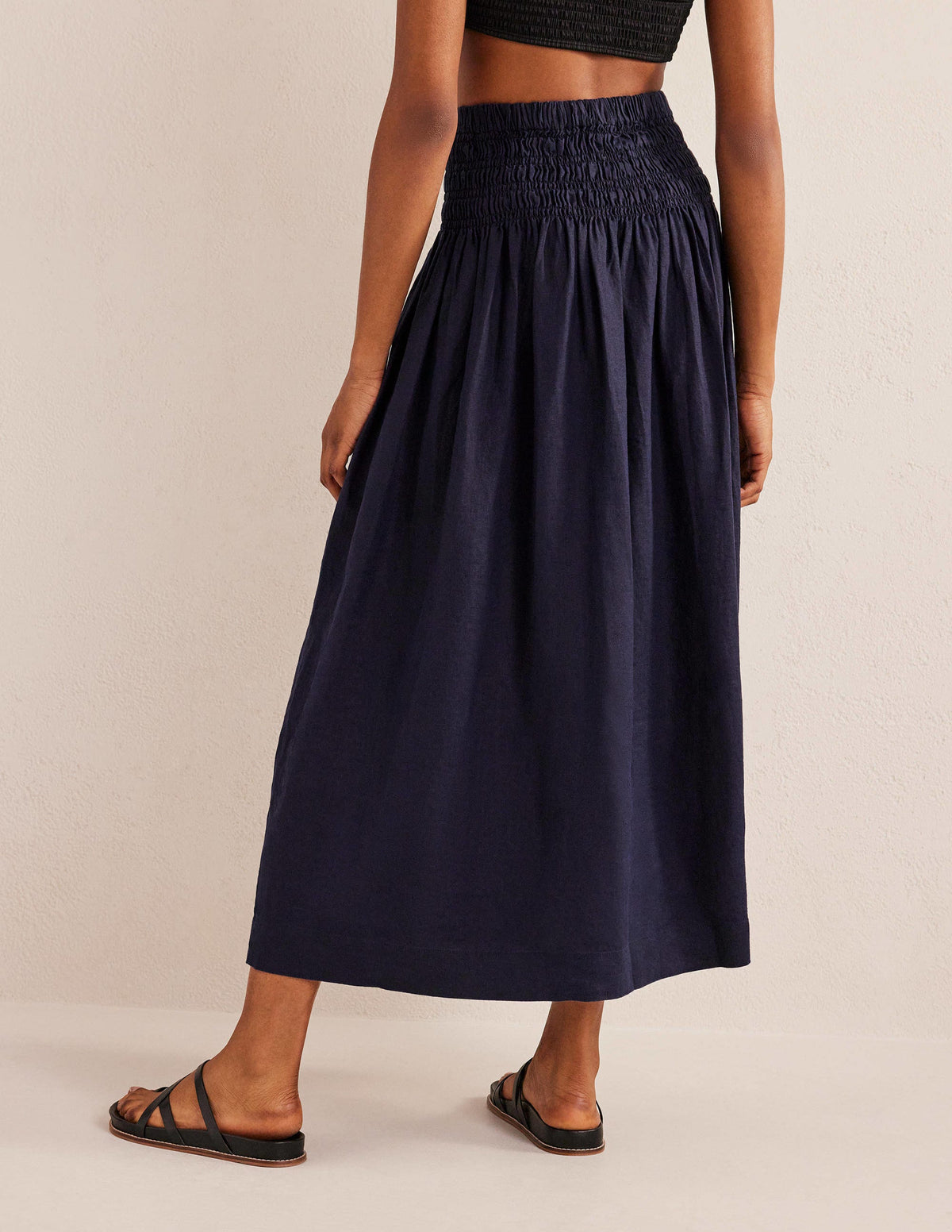 Shirred Waist Linen Midi Skirt-Navy - Image 4
