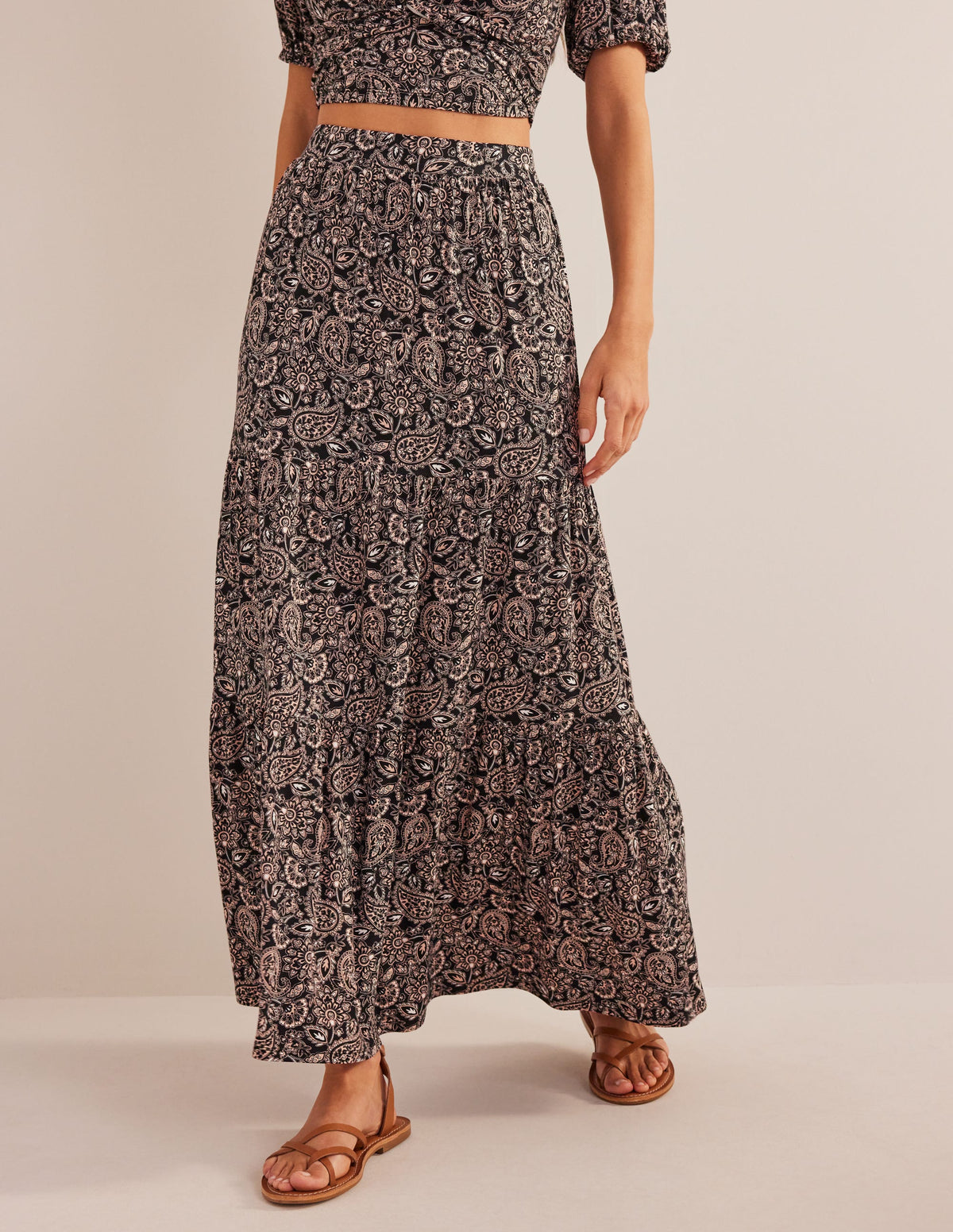 Jersey Maxi Skirt-Black, Paisley Terrace - Image 4