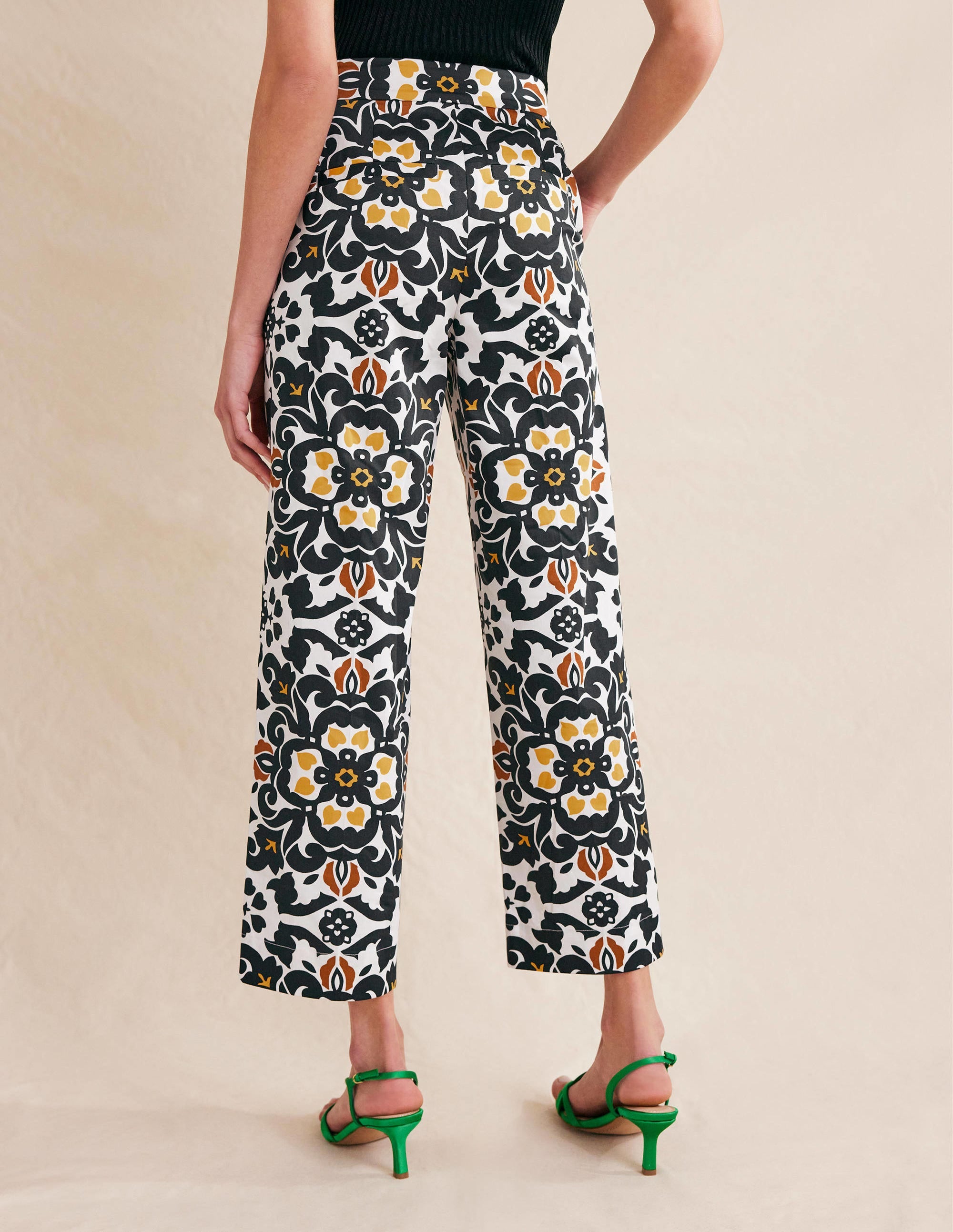 Printed Crop Pants-Black, Opulent Pome - Image 3