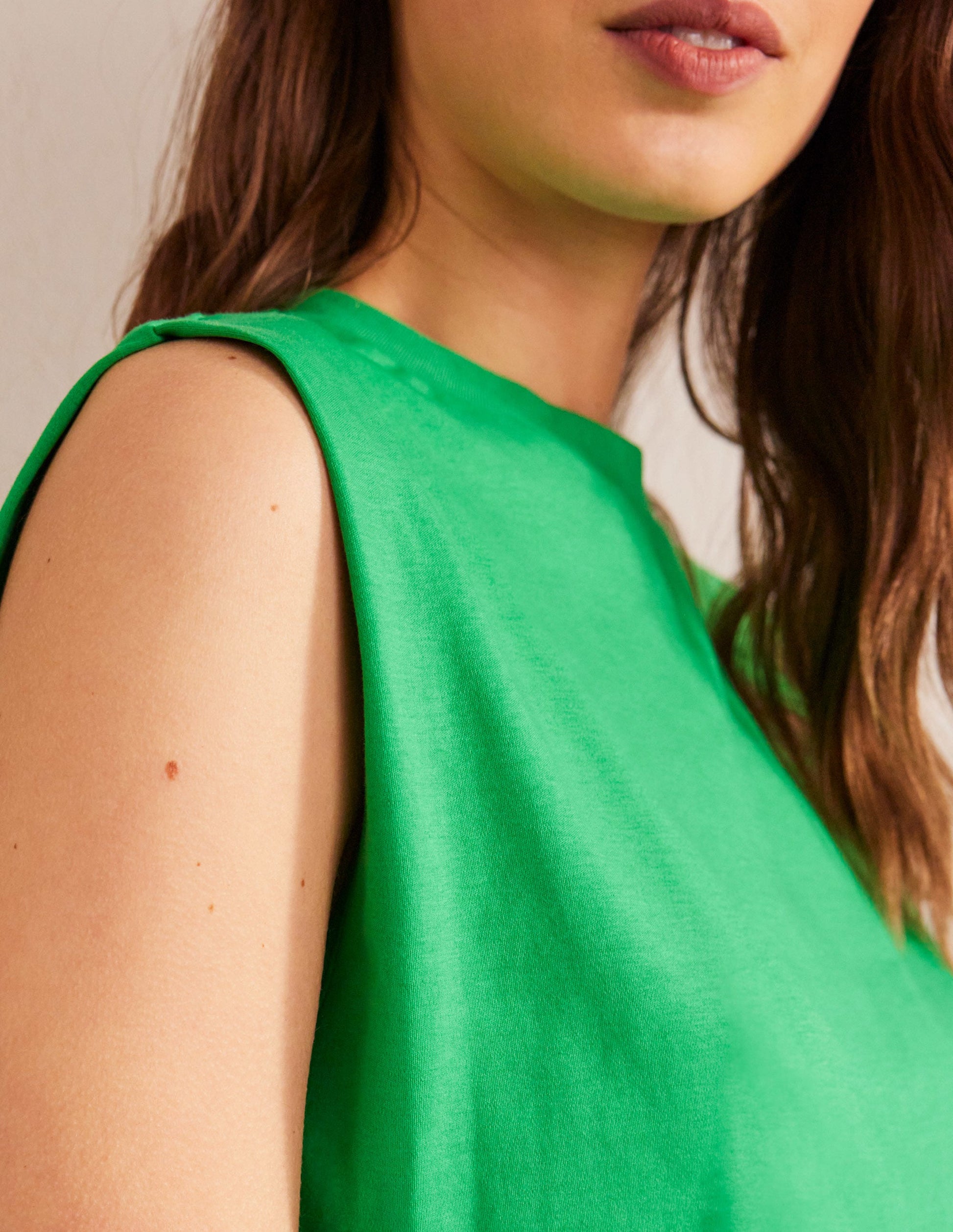 Perfect Cotton Sleeveless Top-Green Bee-2