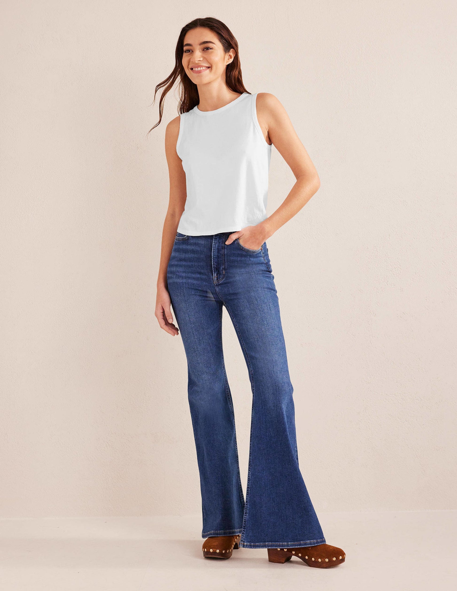Cropped Cotton Tank-White-4