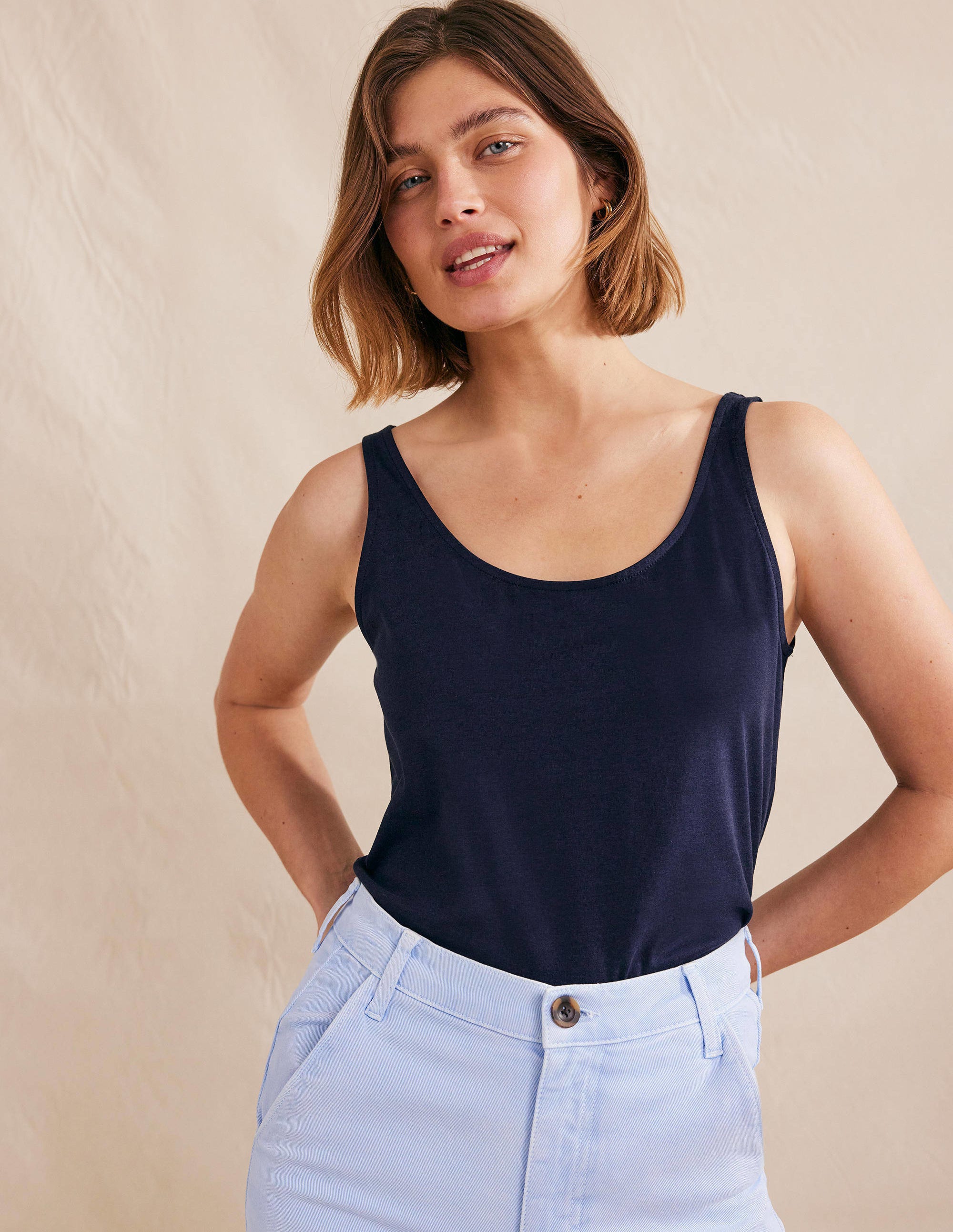 Open Back Tank Top-Navy - Image 4