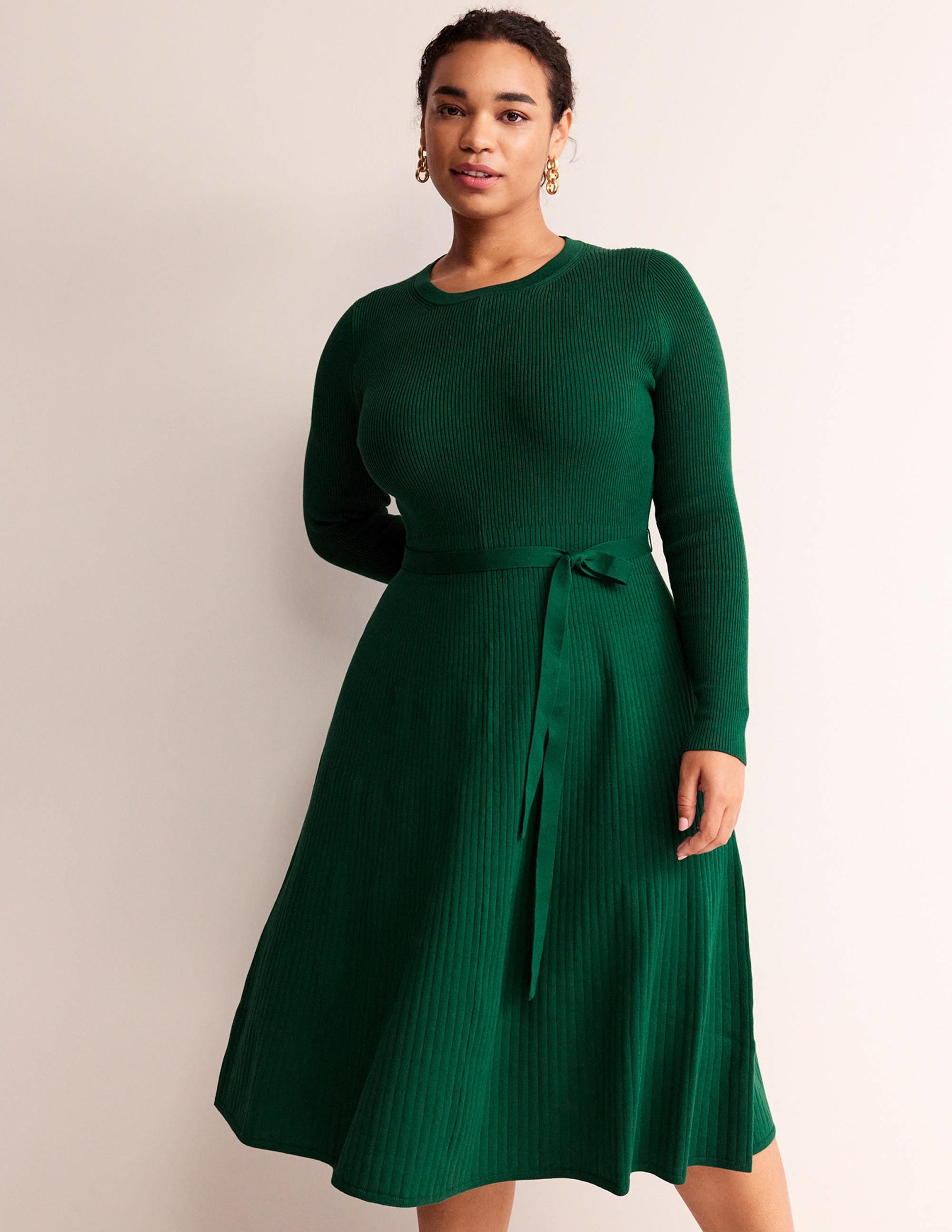 Lola Knitted Midi Dress-Emerald Green - Image 5