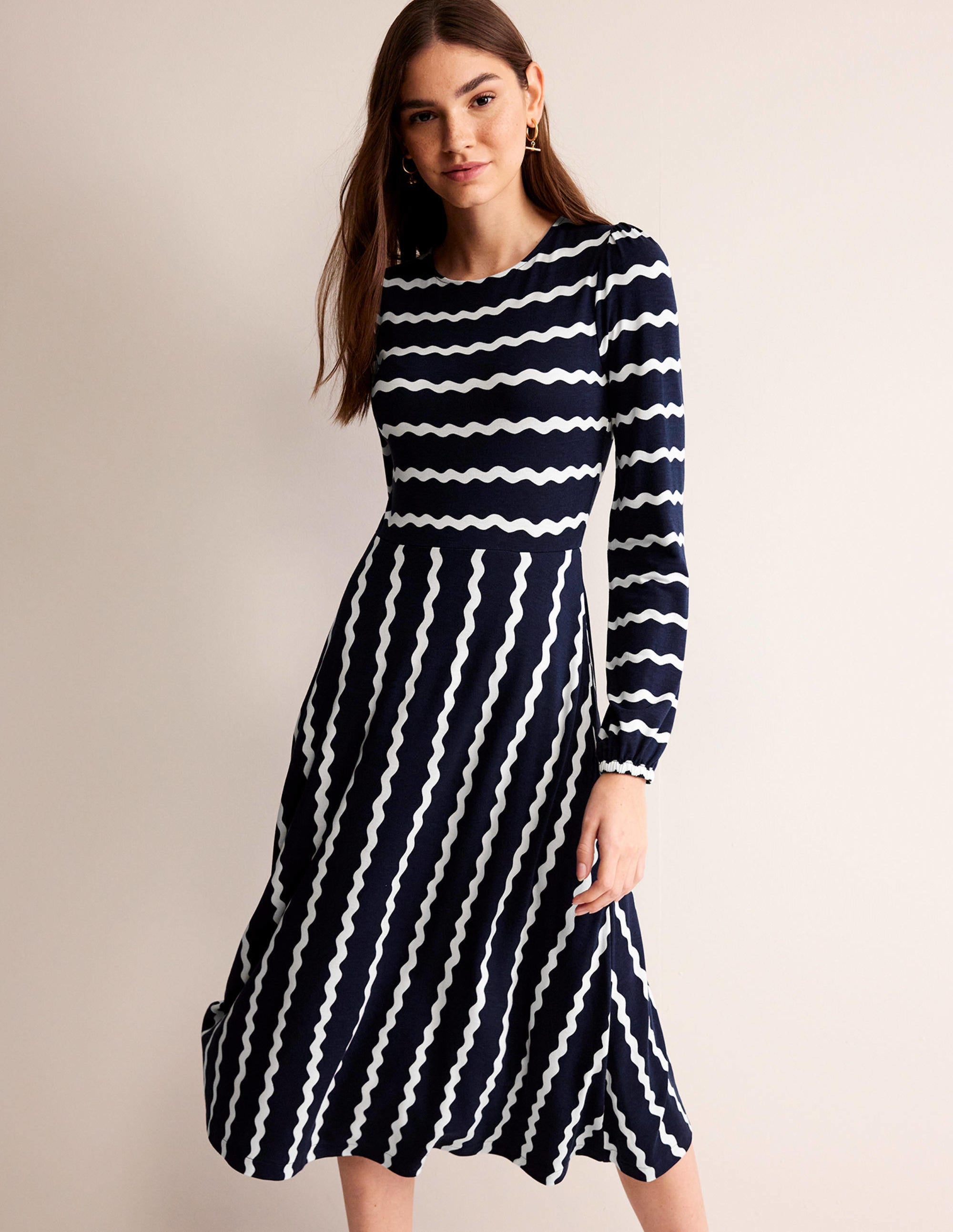 Camille Jersey Midi Dress-French Navy, Chevron - Image 4