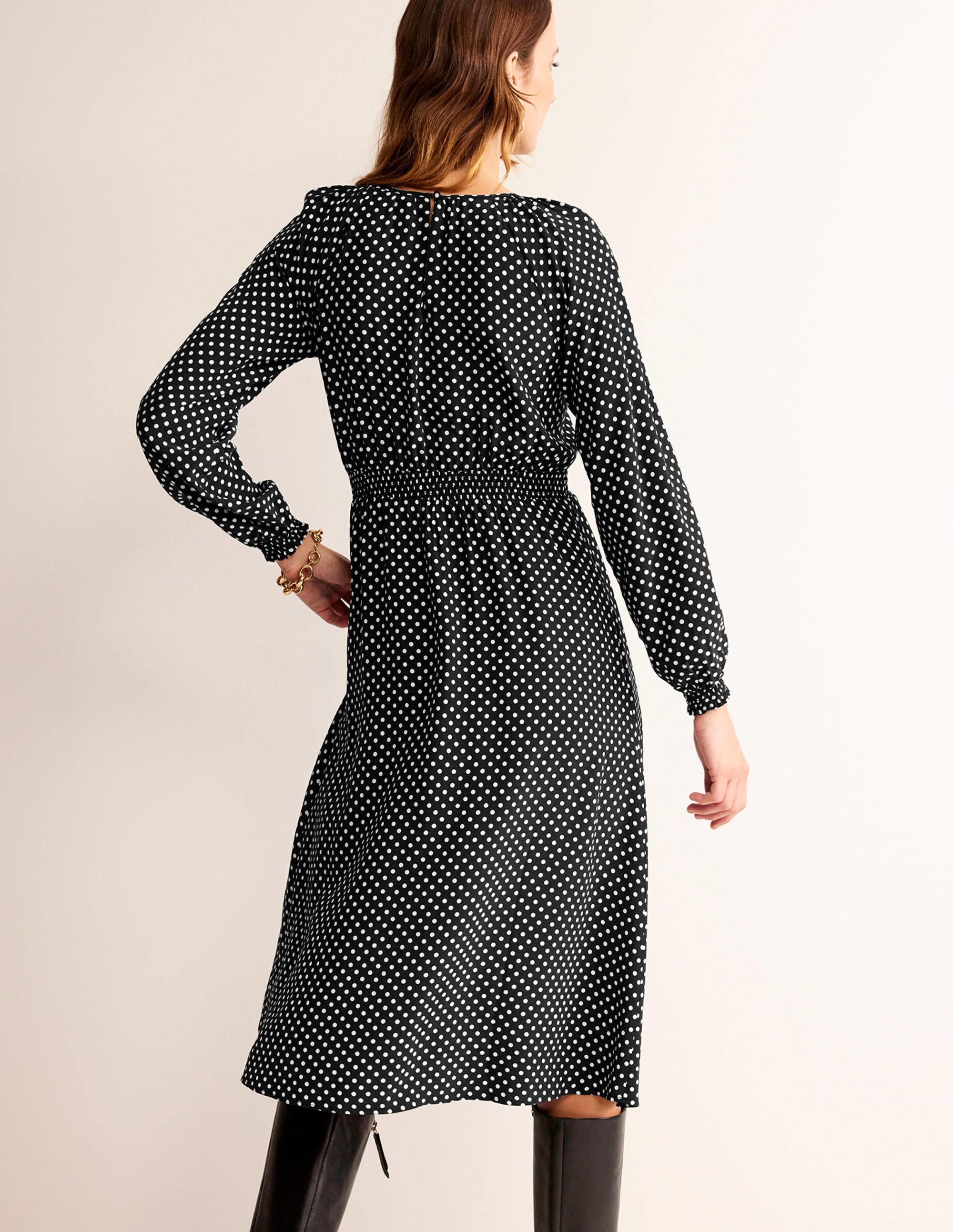 Gather Raglan Midi Dress-Black, Dotty - Image 3