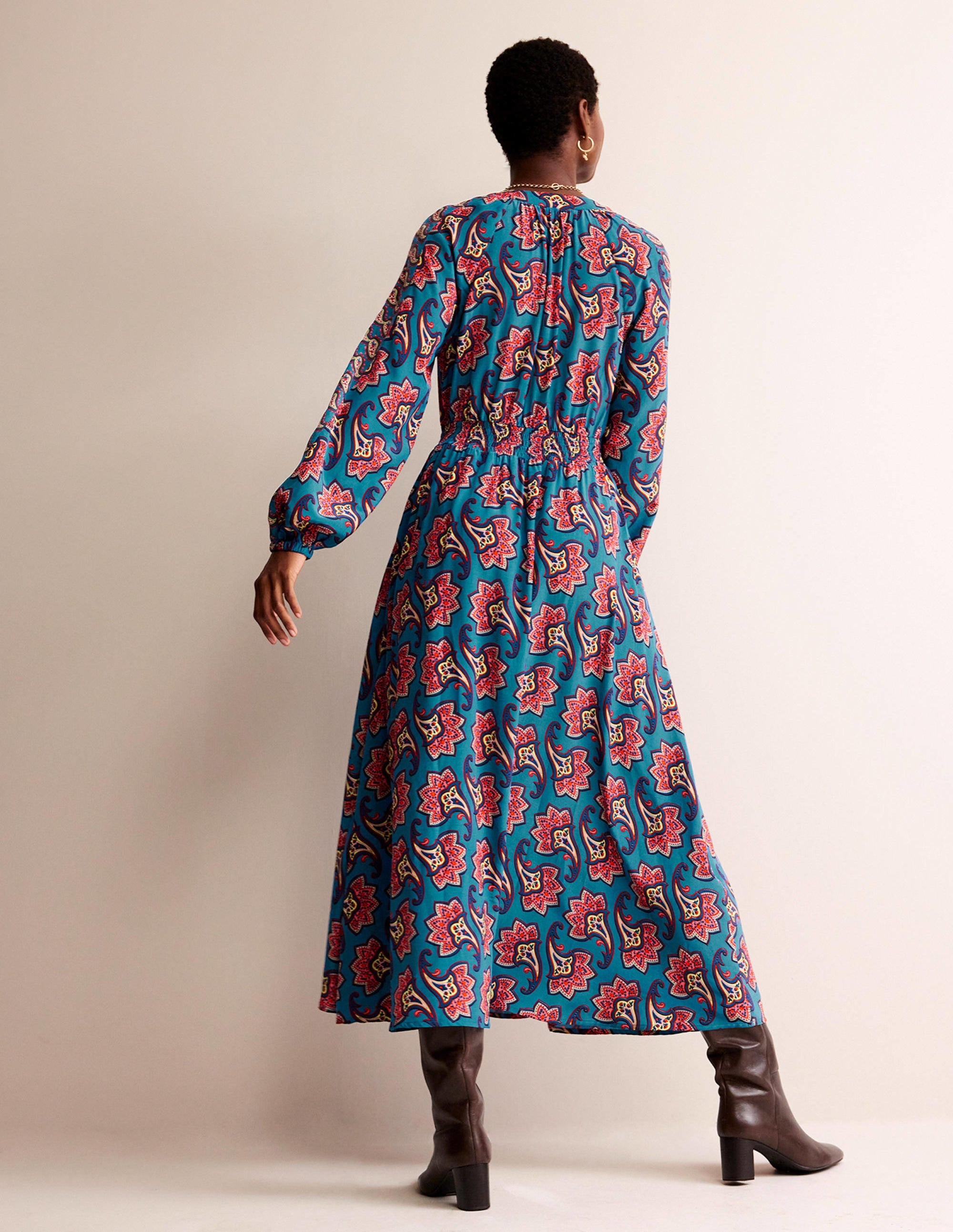 Border Print Raglan Midi Dress-Aegean Blue, Paisley Amaryllis - Image 3