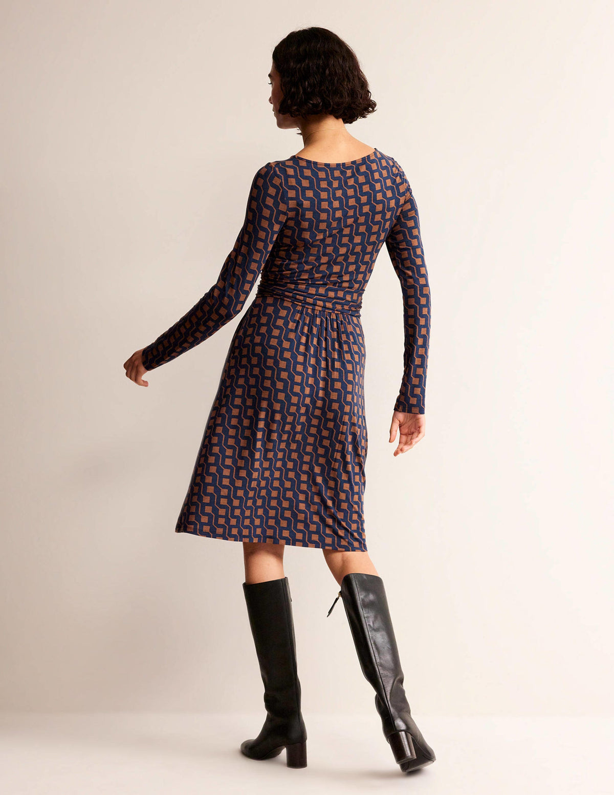 Abigail Jersey Dress-Cognac, Cube Geo - Image 6