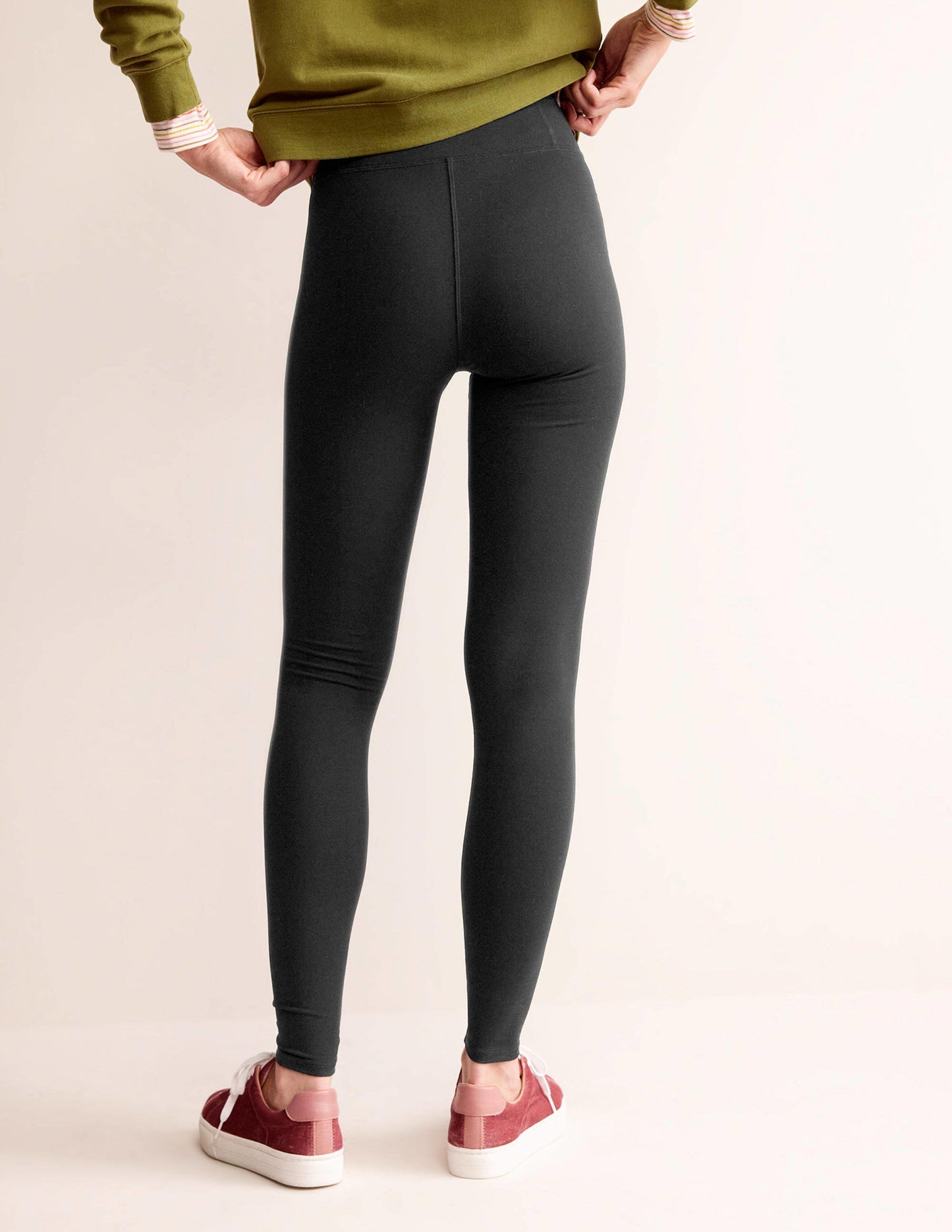 High Waisted Leggings-Black